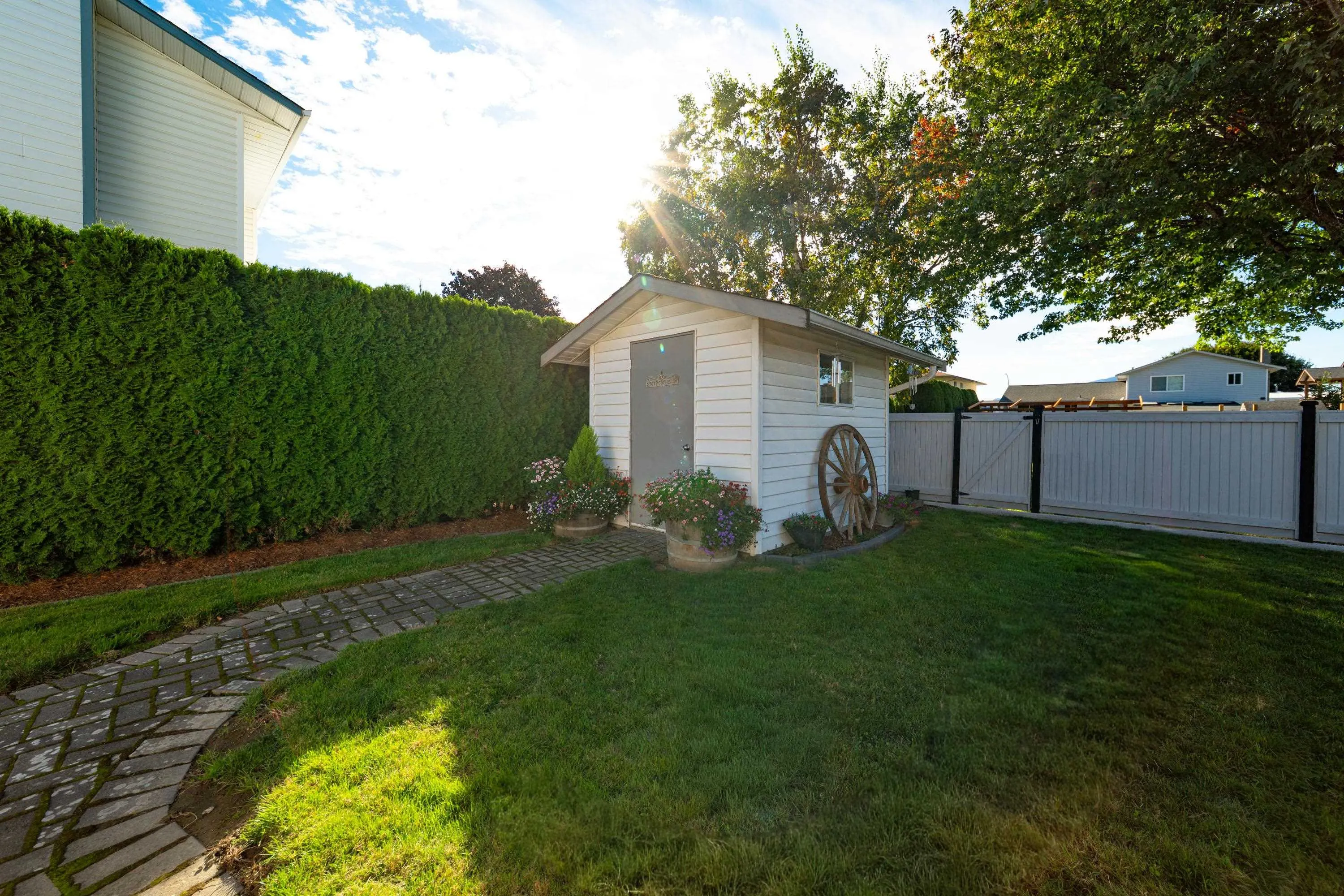 6527 Swanson Street