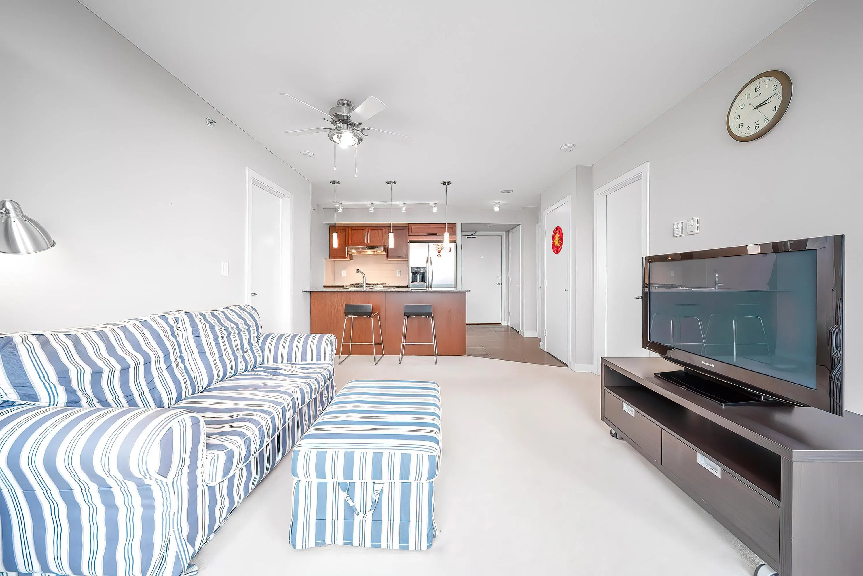 1205 7088 Salisbury Avenue