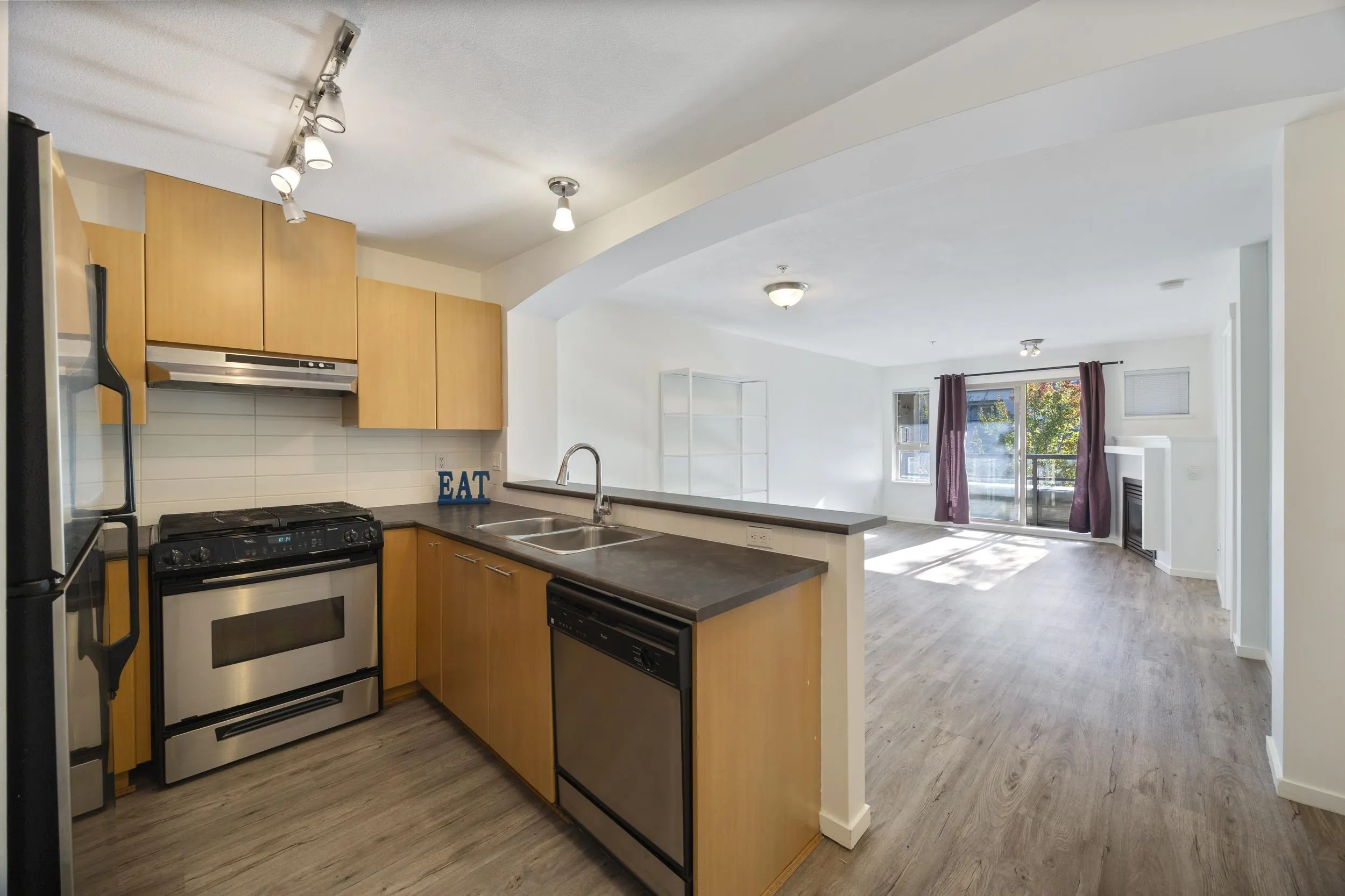 310 9339 University Crescent
