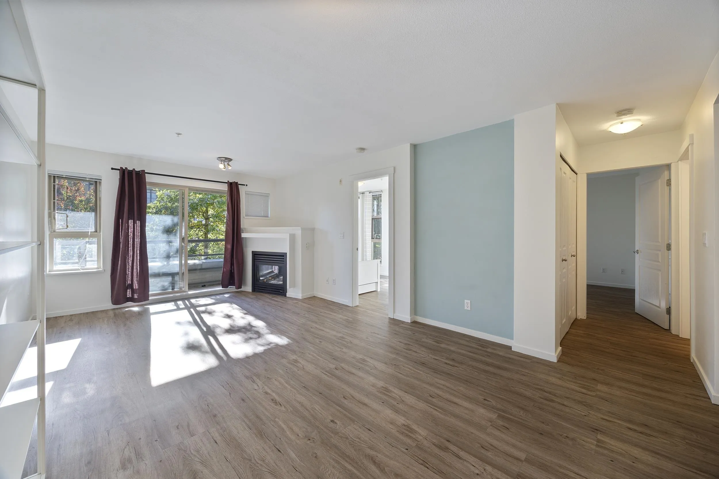 310 9339 University Crescent