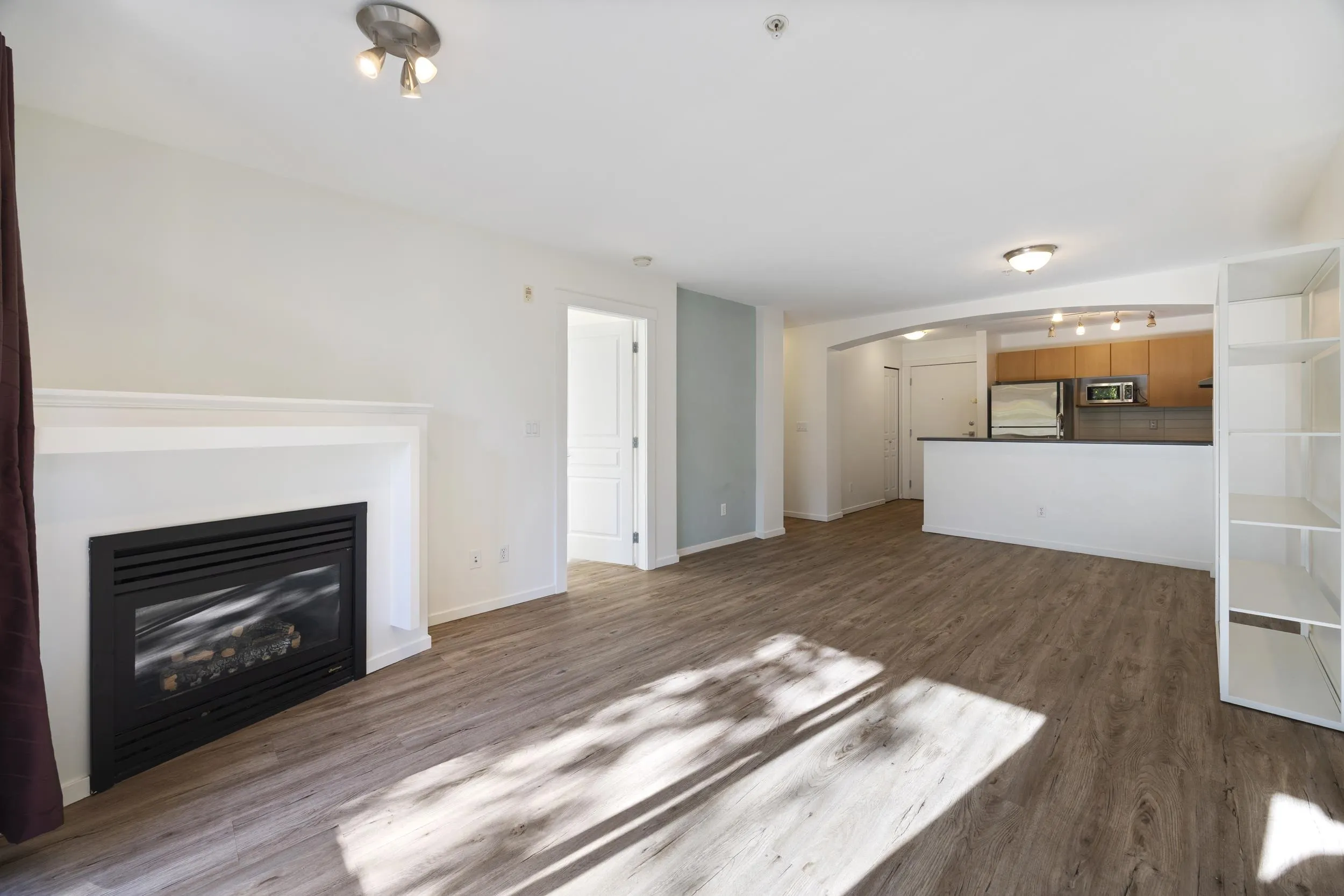 310 9339 University Crescent