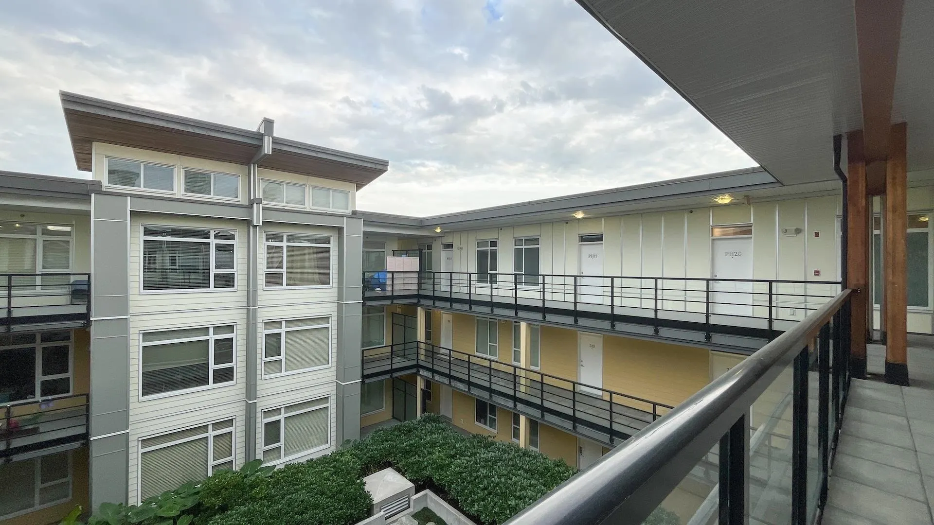 PH16 5288 Grimmer Street