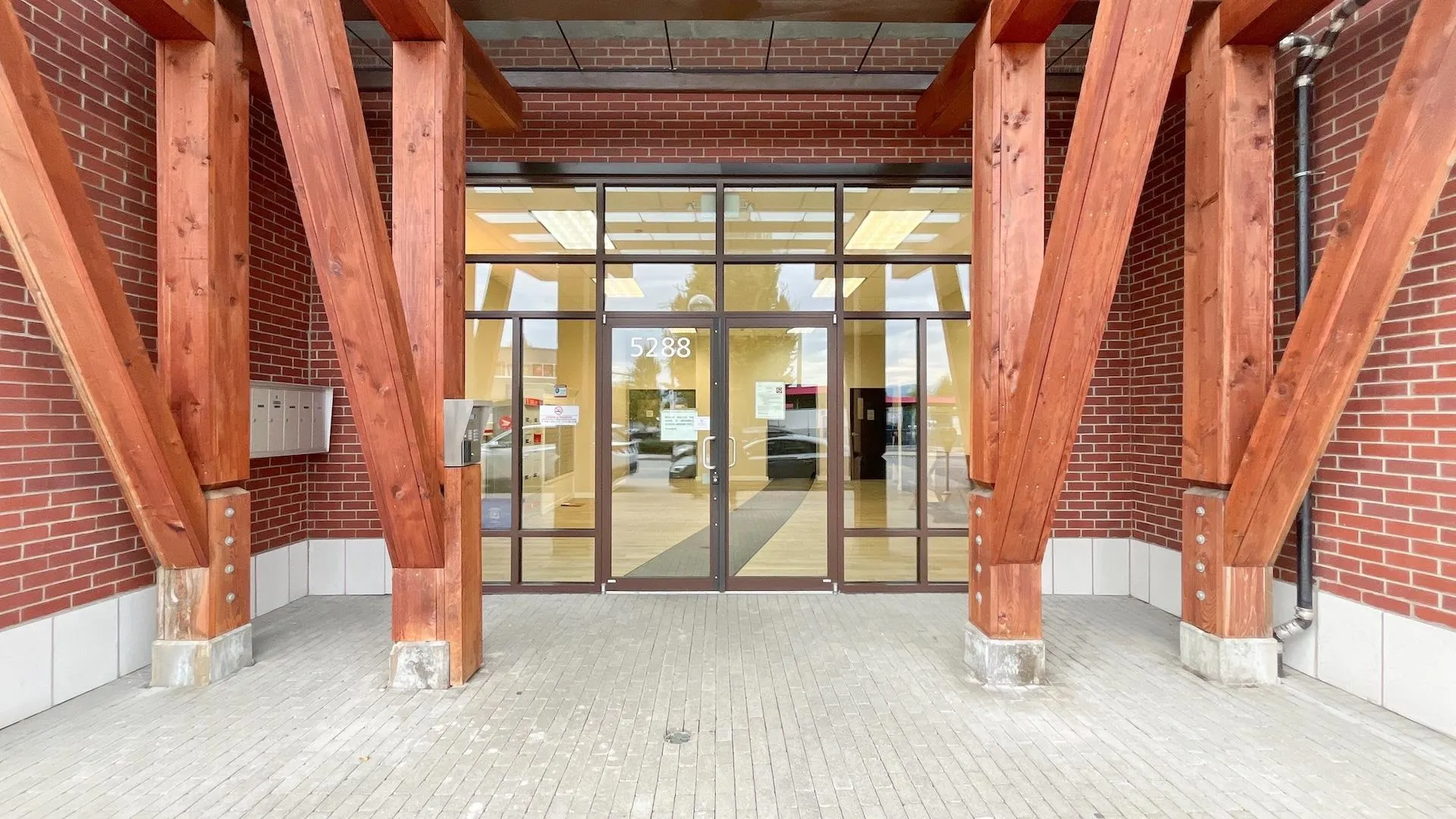 PH16 5288 Grimmer Street