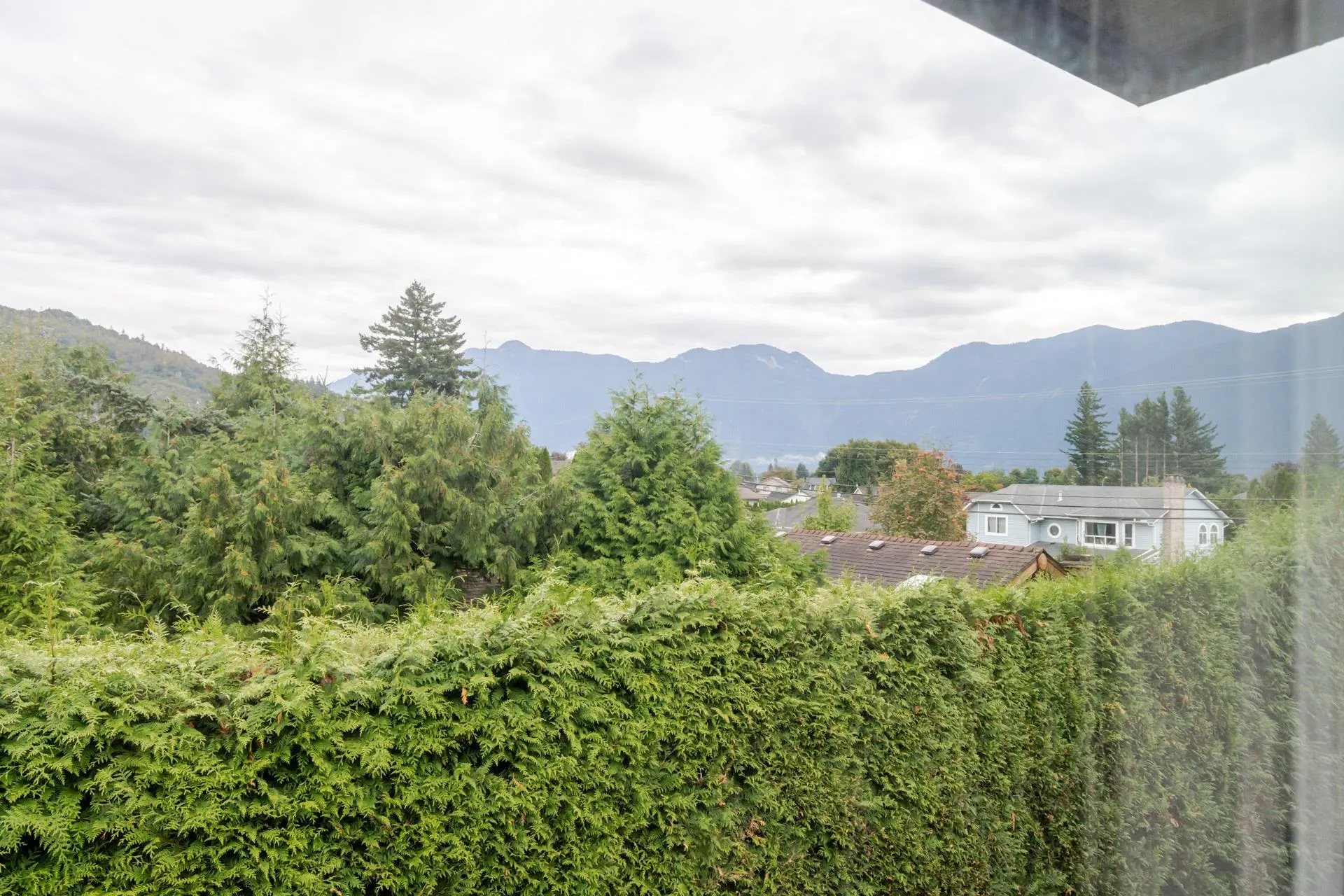 21 1609 Agassiz-Rosedale Highway No 9 Highway