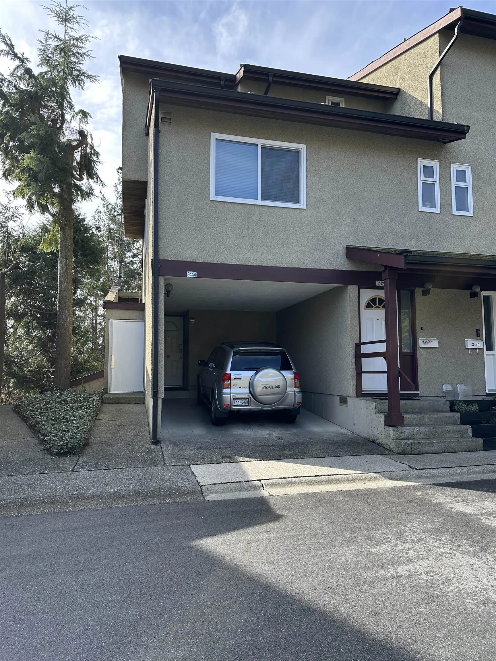 3444 Langford Avenue