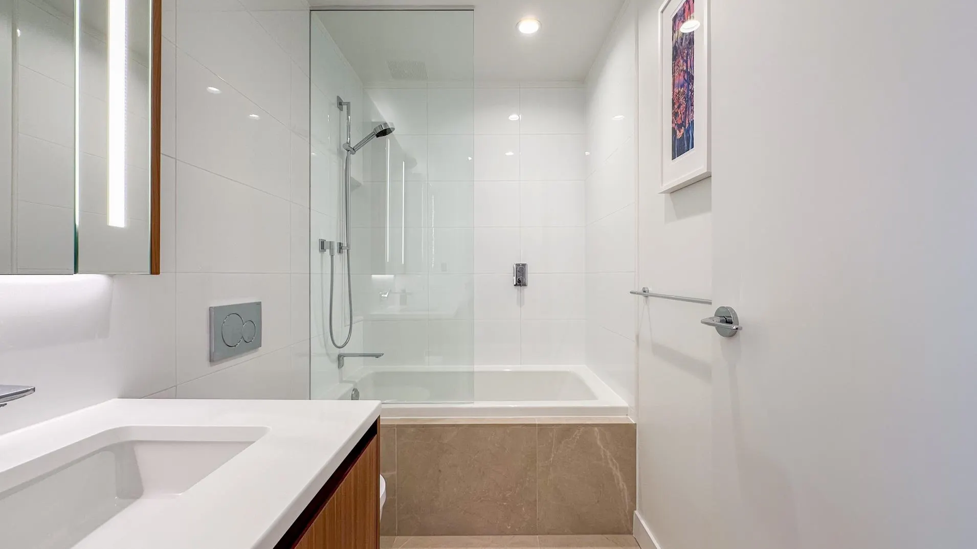 2301 885 Cambie Street