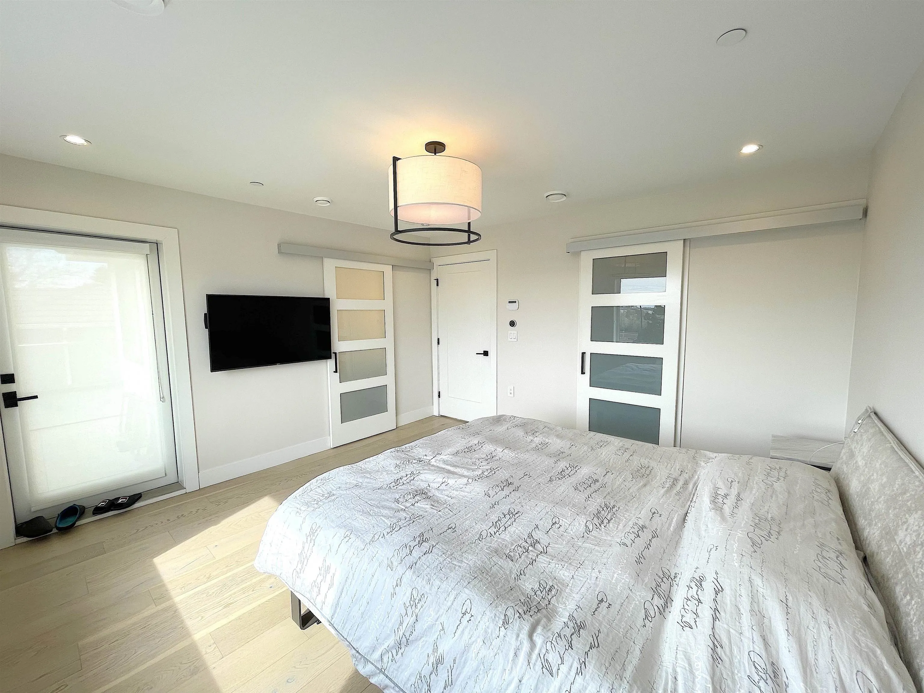 1633 SE Marine Drive