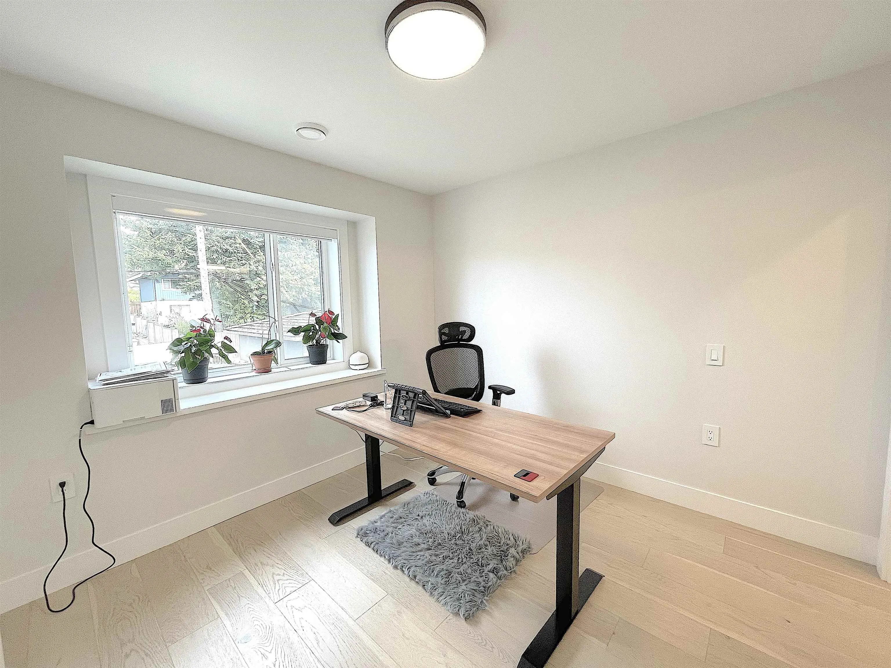 1633 SE Marine Drive