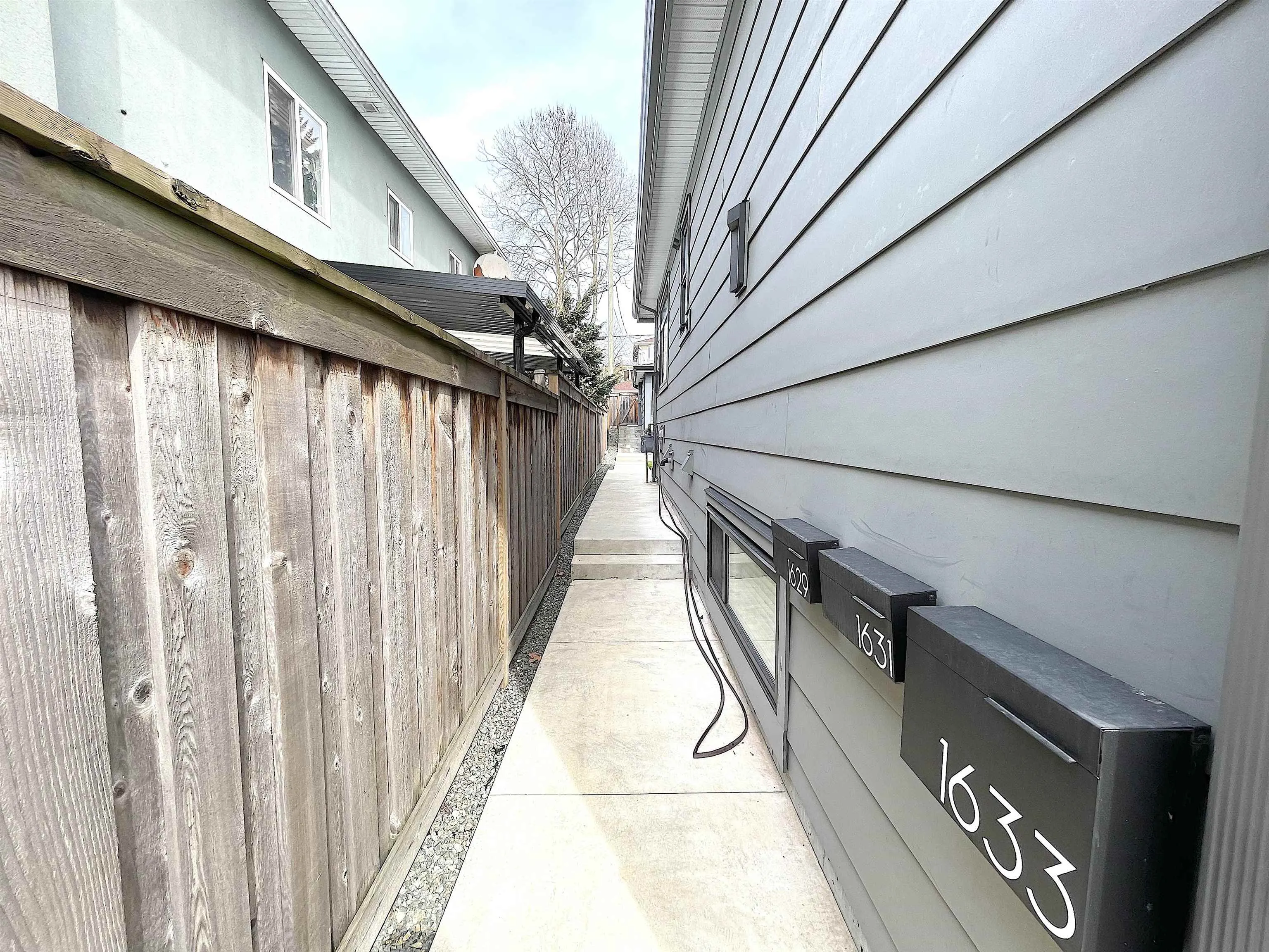 1633 SE Marine Drive