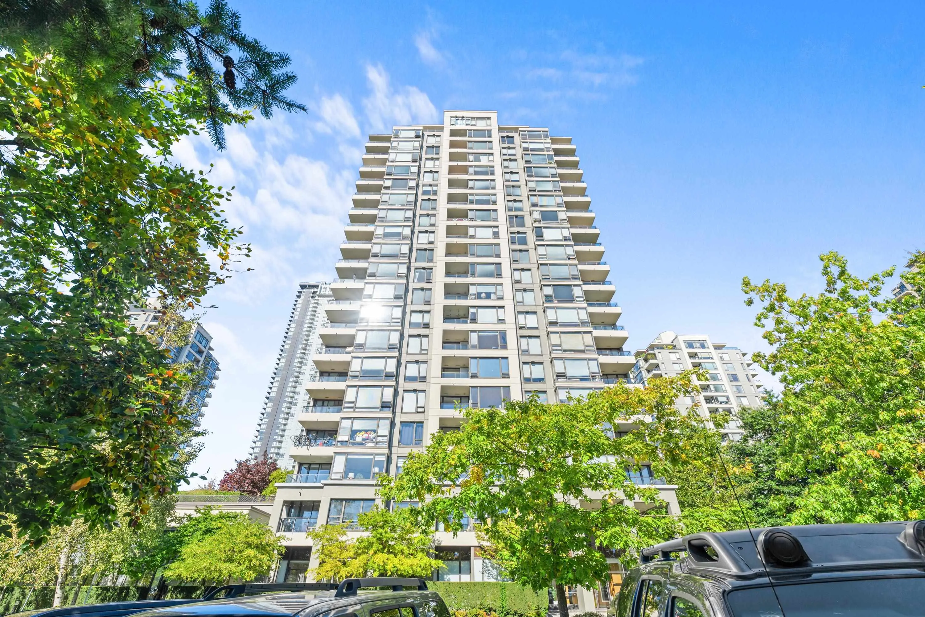 1008 4178 Dawson Street