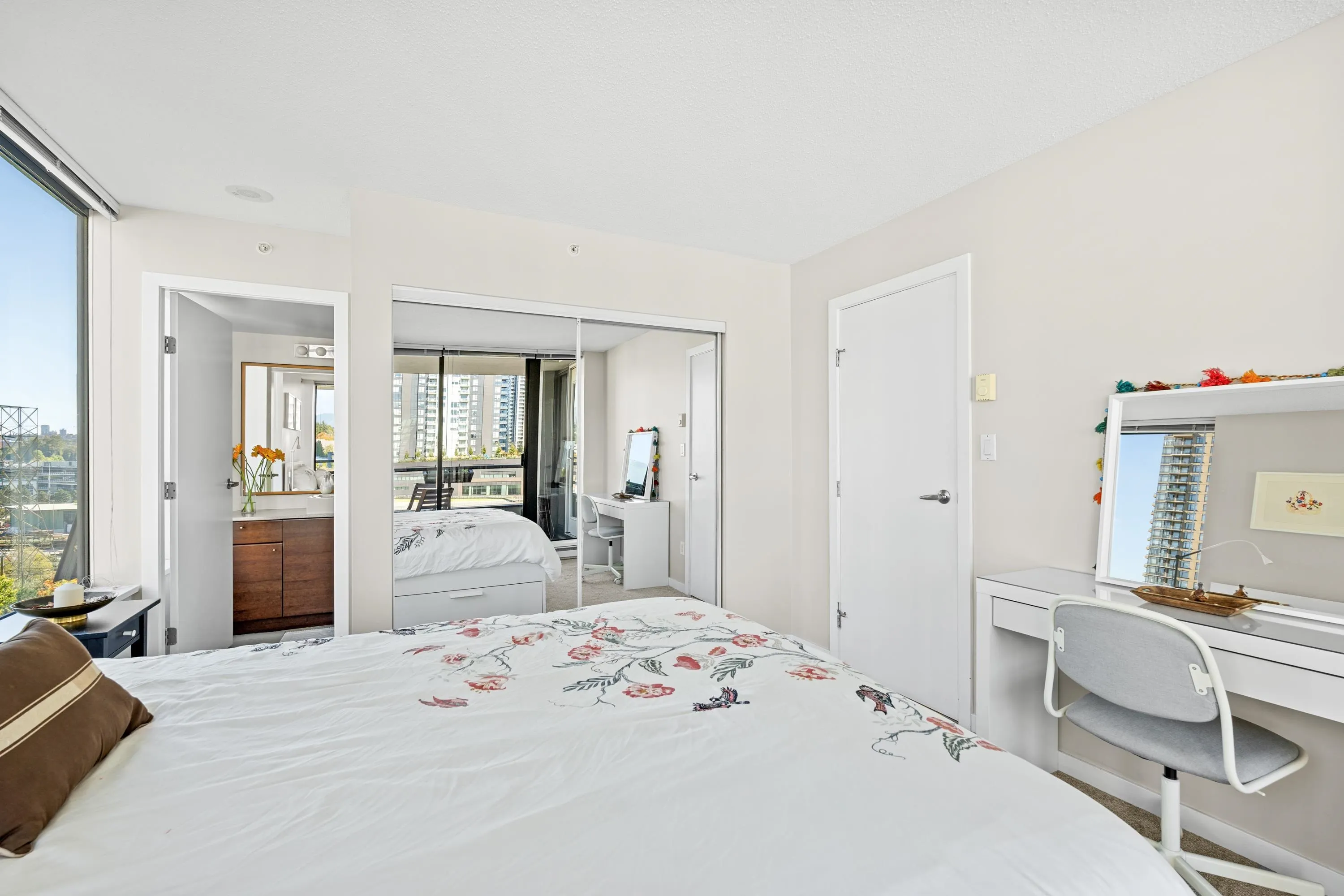 1008 4178 Dawson Street