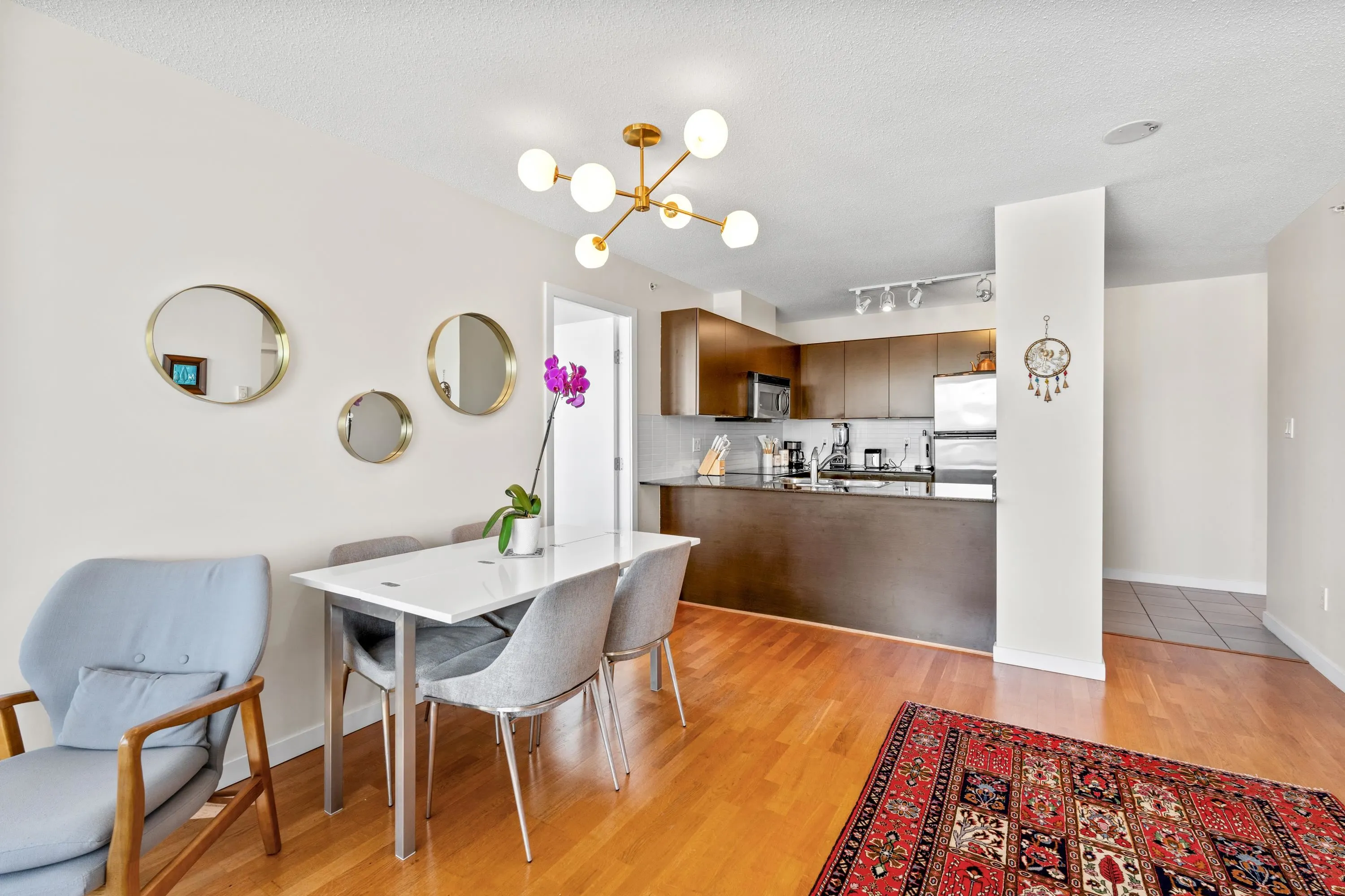 1008 4178 Dawson Street