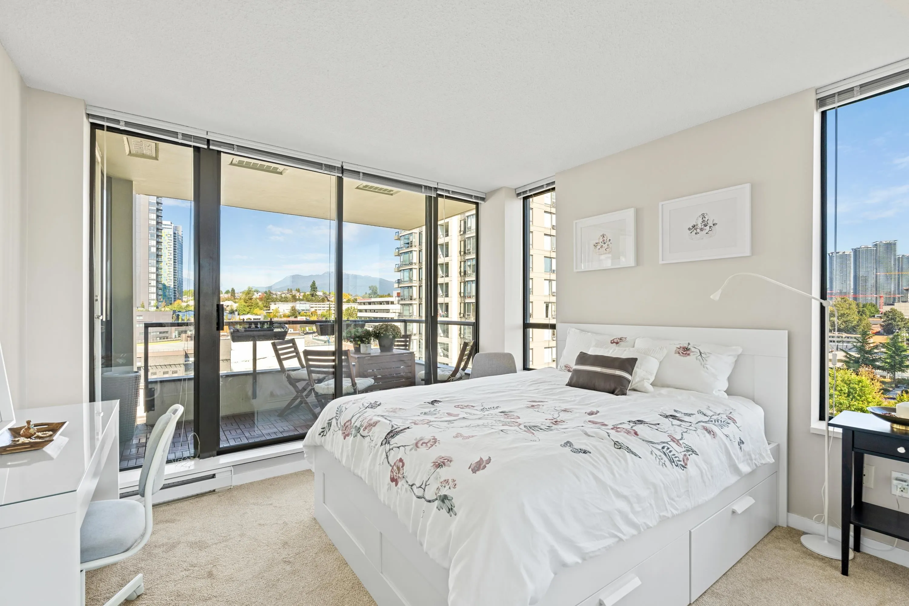 1008 4178 Dawson Street
