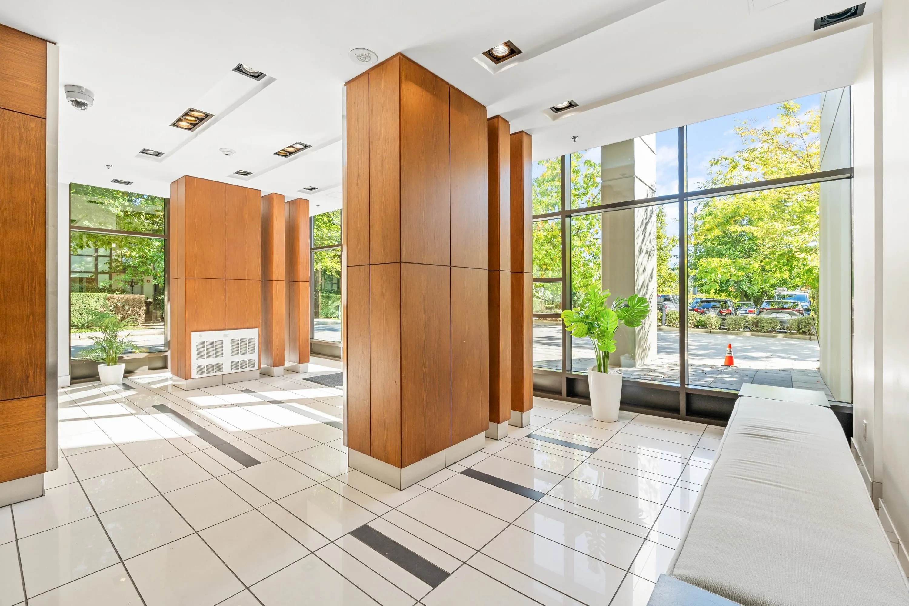 1008 4178 Dawson Street