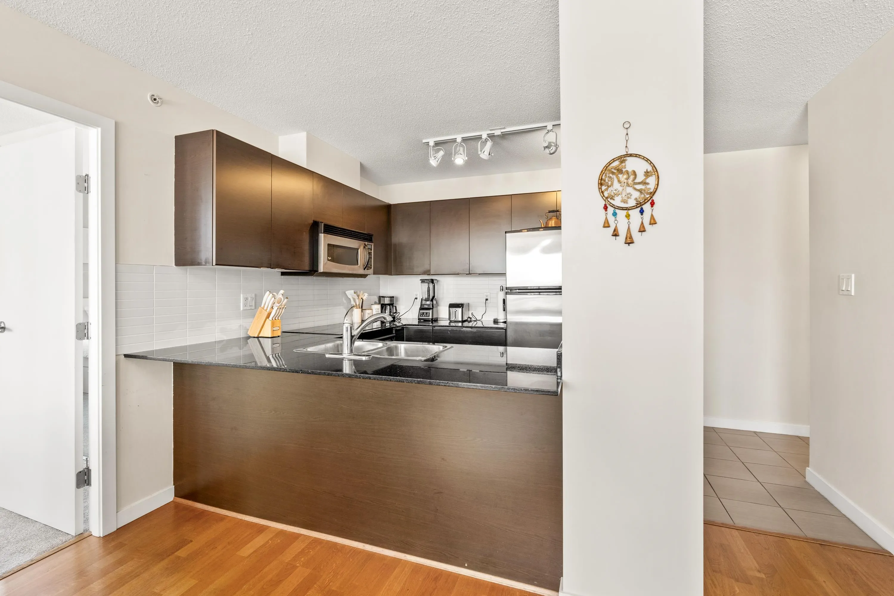 1008 4178 Dawson Street