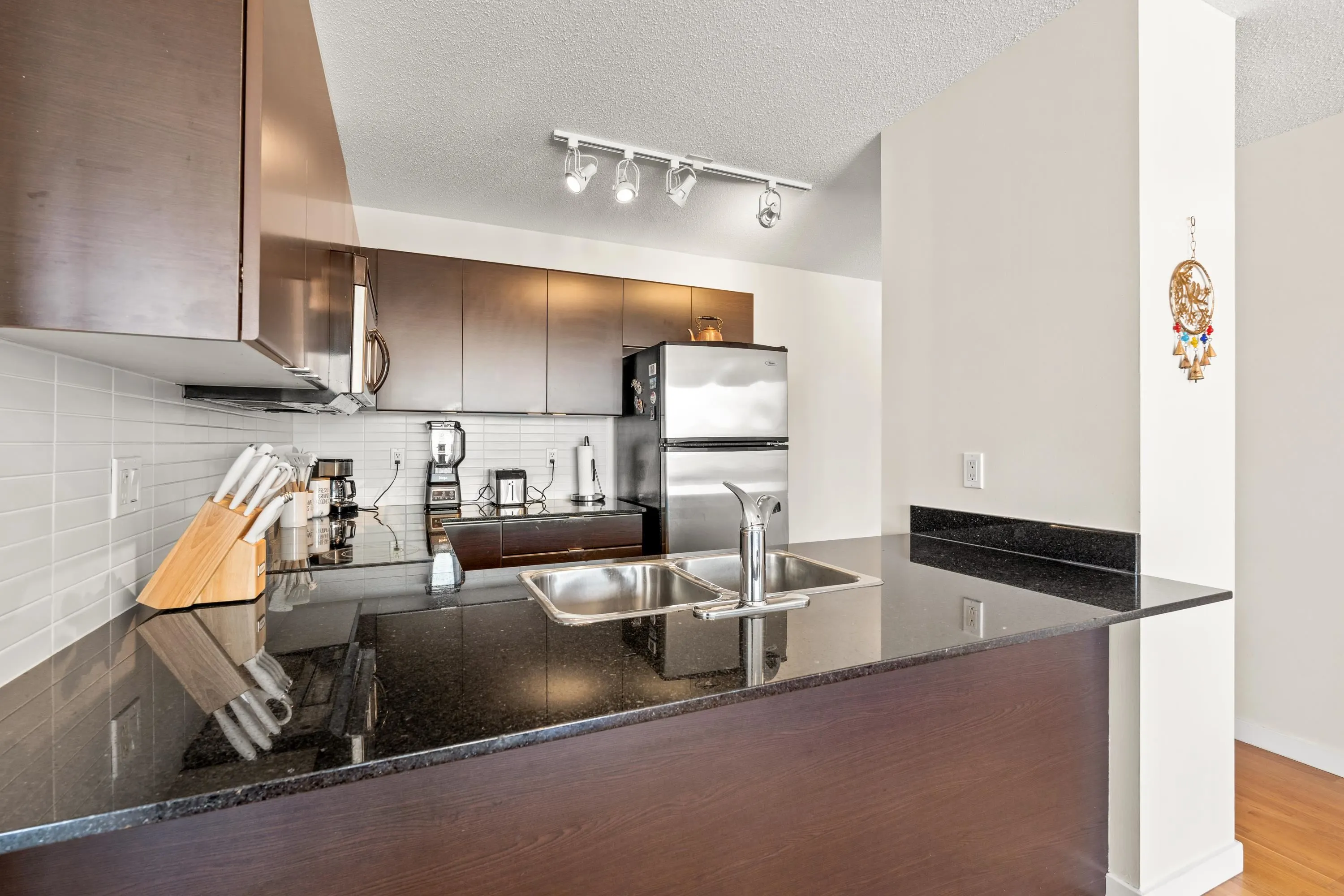 1008 4178 Dawson Street