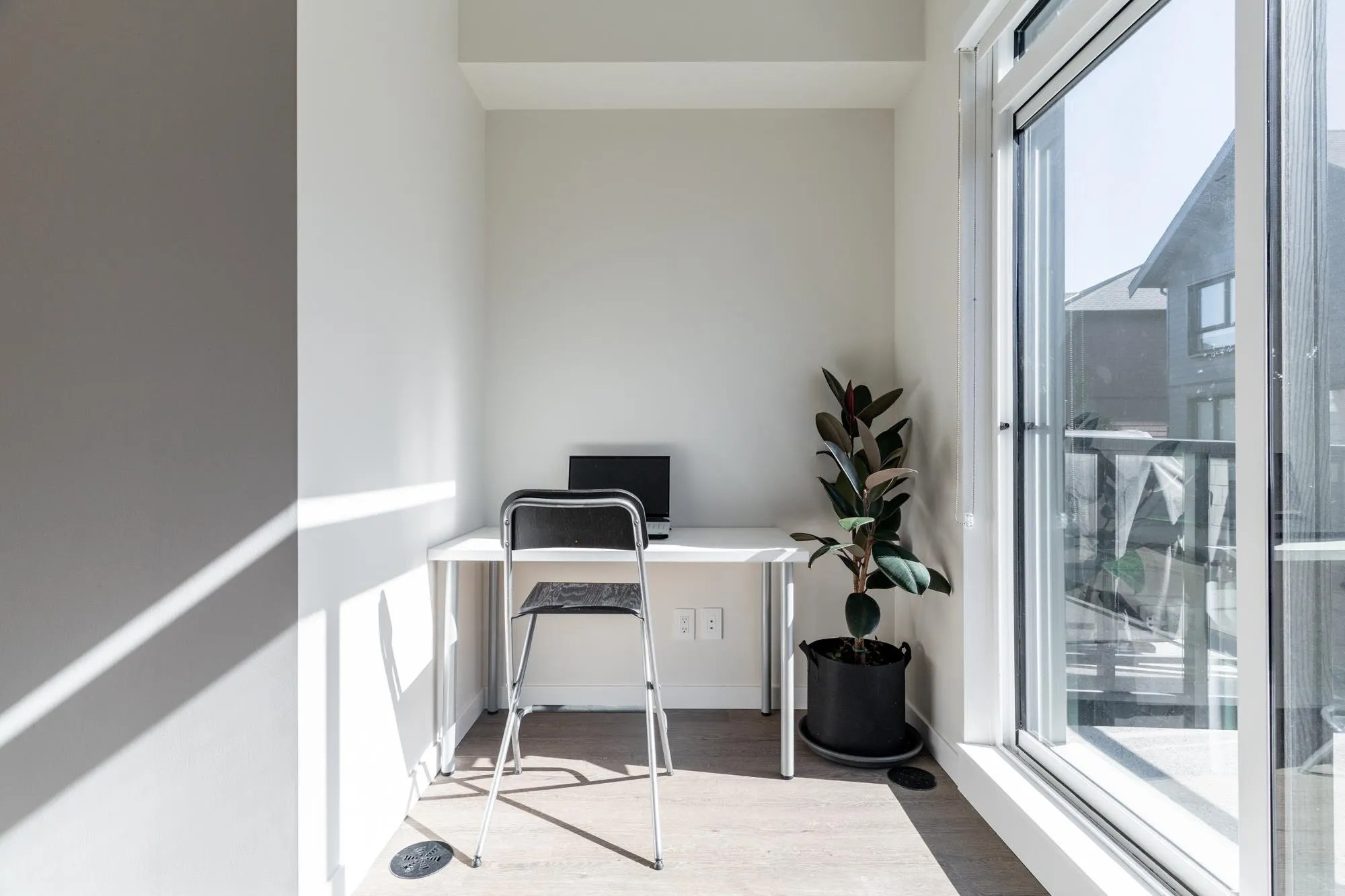 175 4738 Hemlock Way