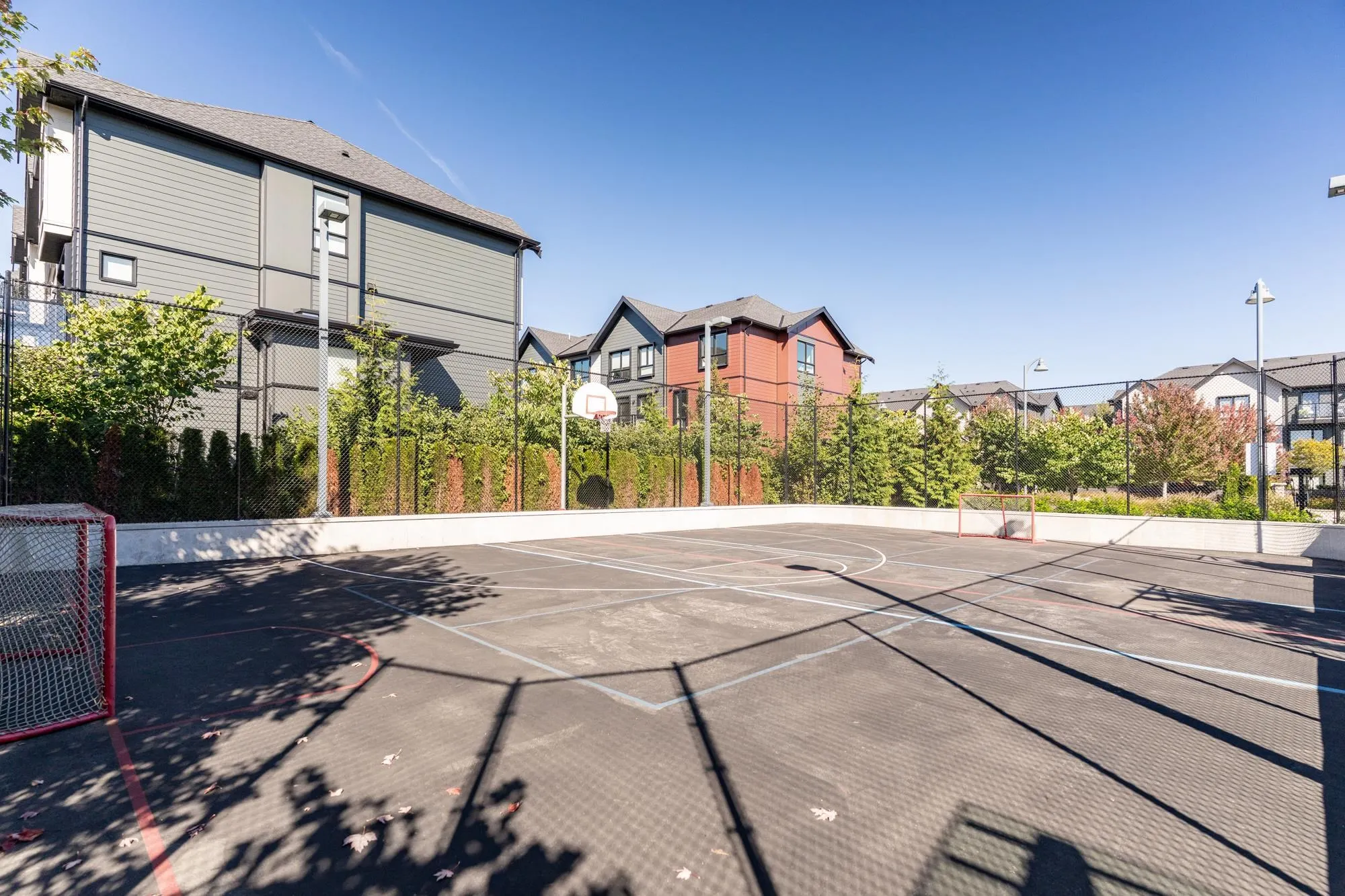 175 4738 Hemlock Way