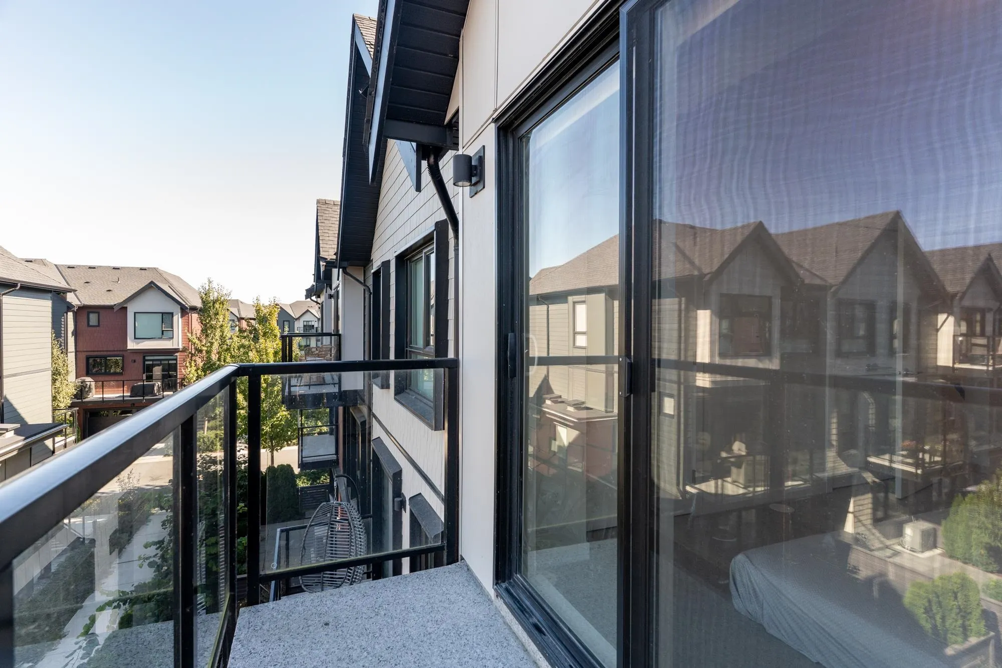 175 4738 Hemlock Way