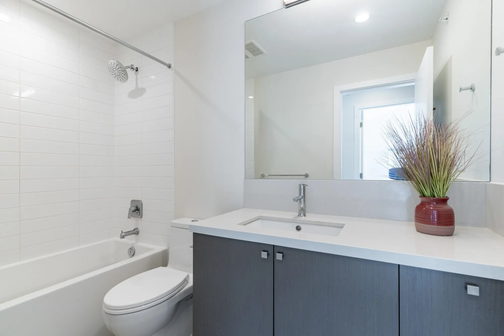 175 4738 Hemlock Way