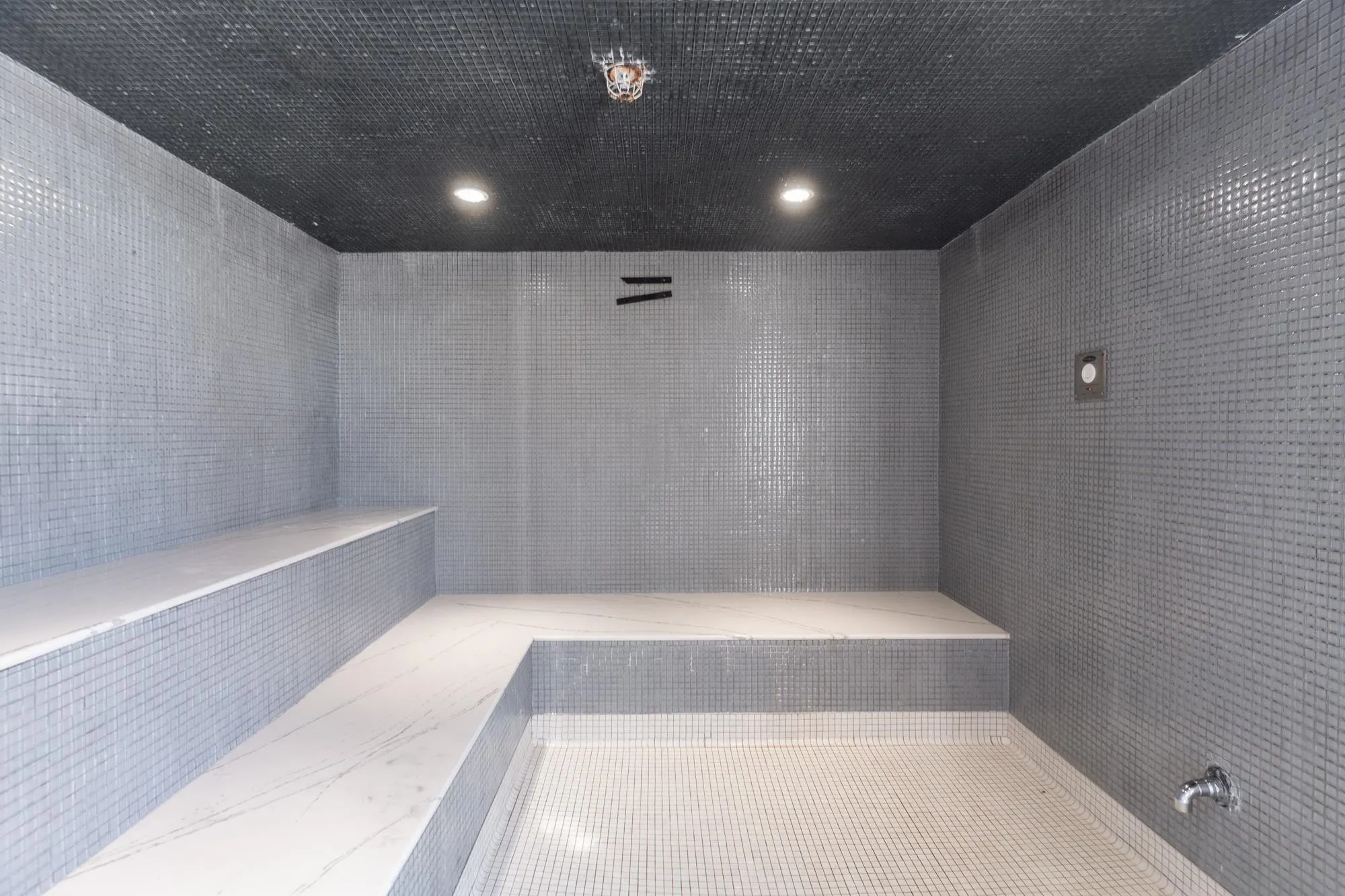 175 4738 Hemlock Way