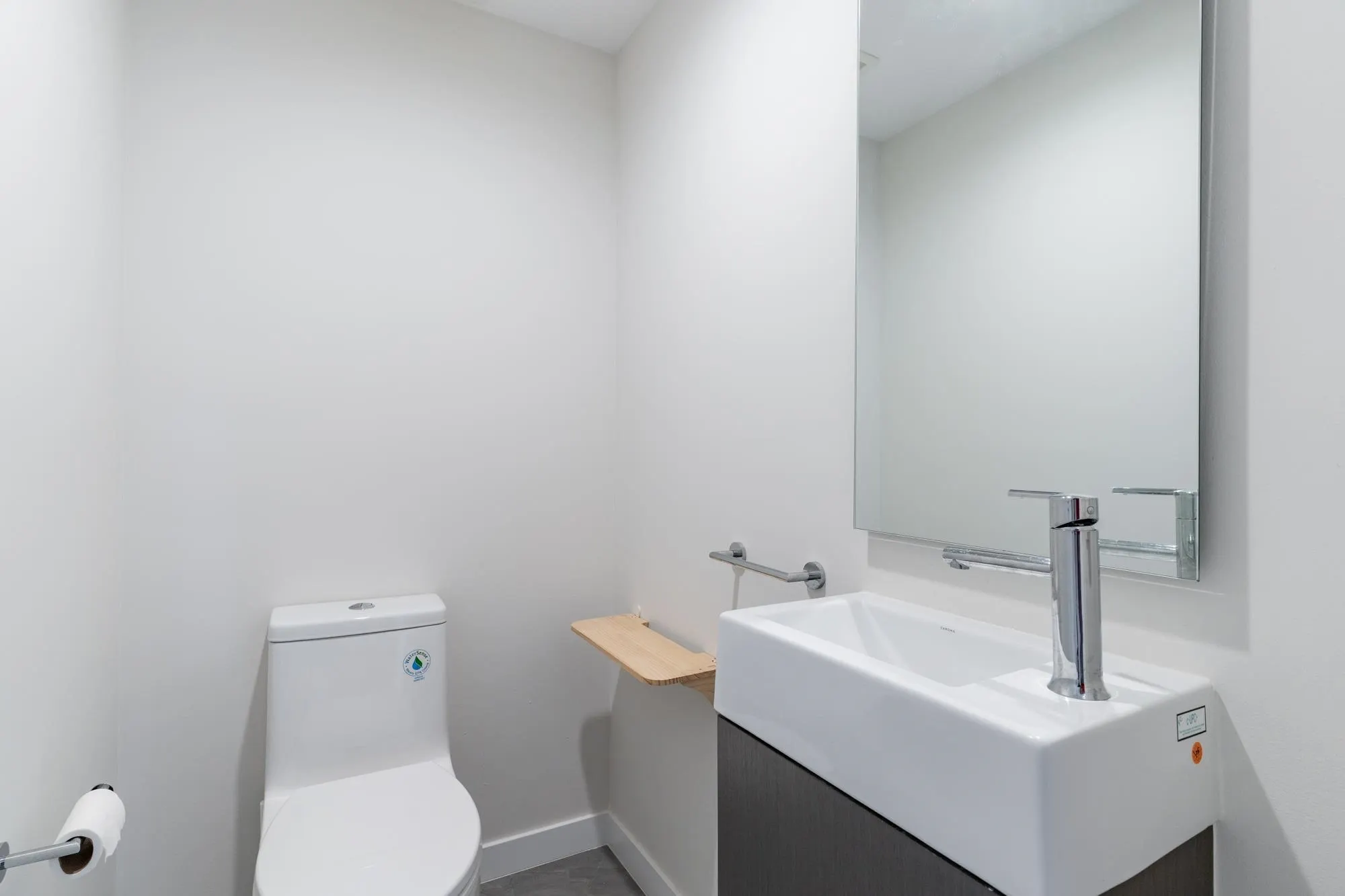 175 4738 Hemlock Way