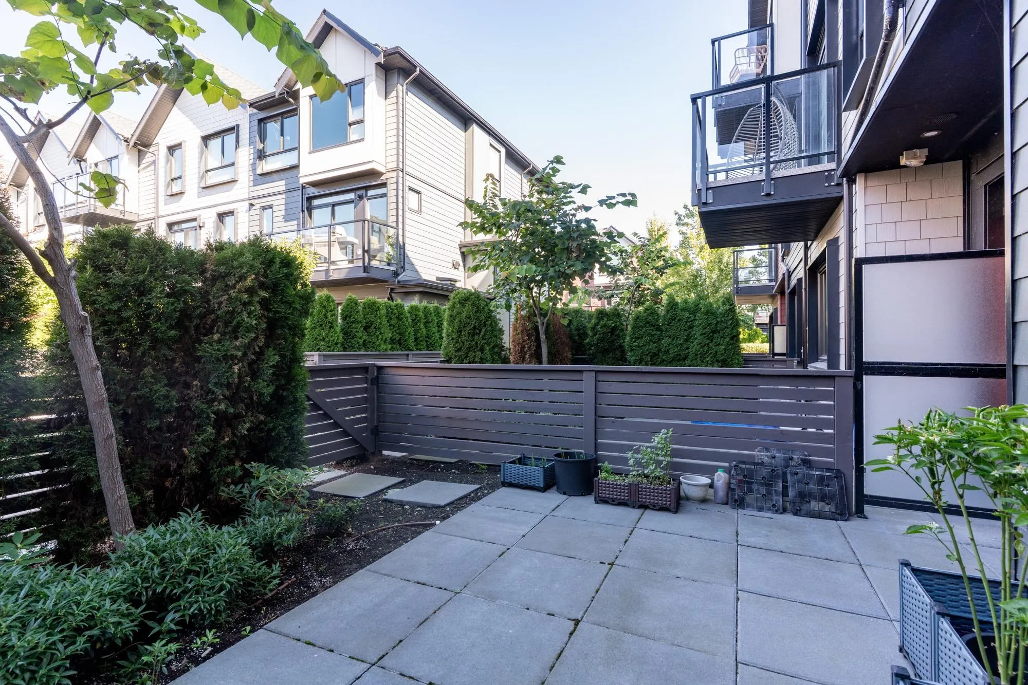 175 4738 Hemlock Way