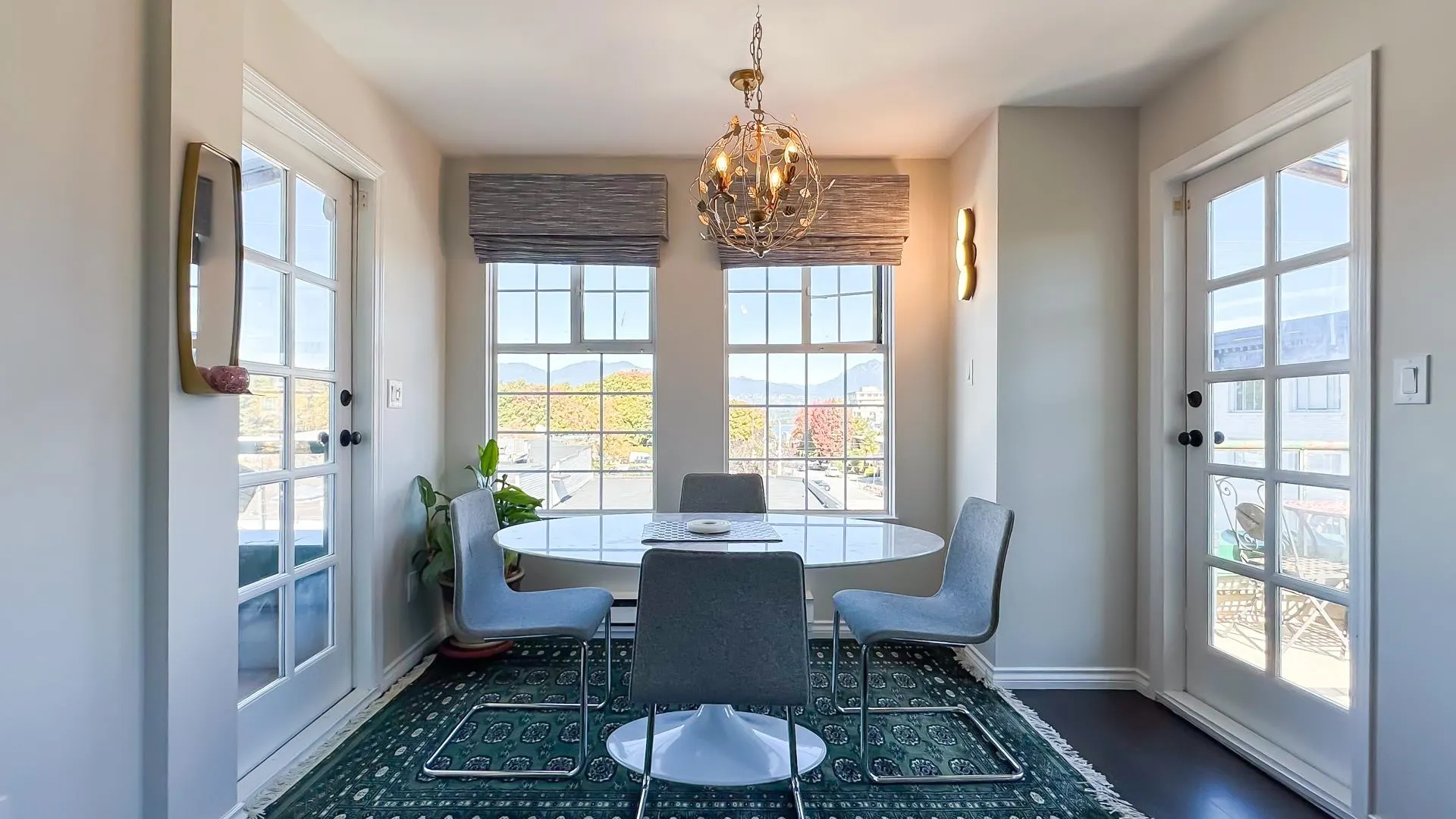 402 PH2 2091 Vine Street