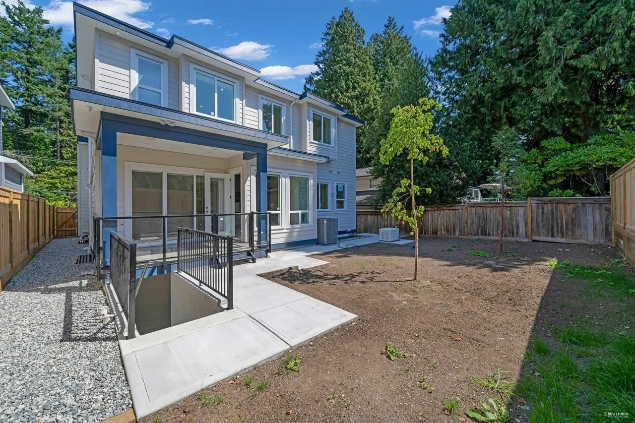 Basement 5238 6 Avenue