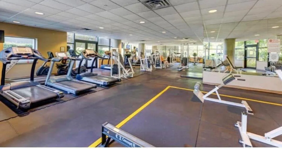 201 1367 Alberni Street