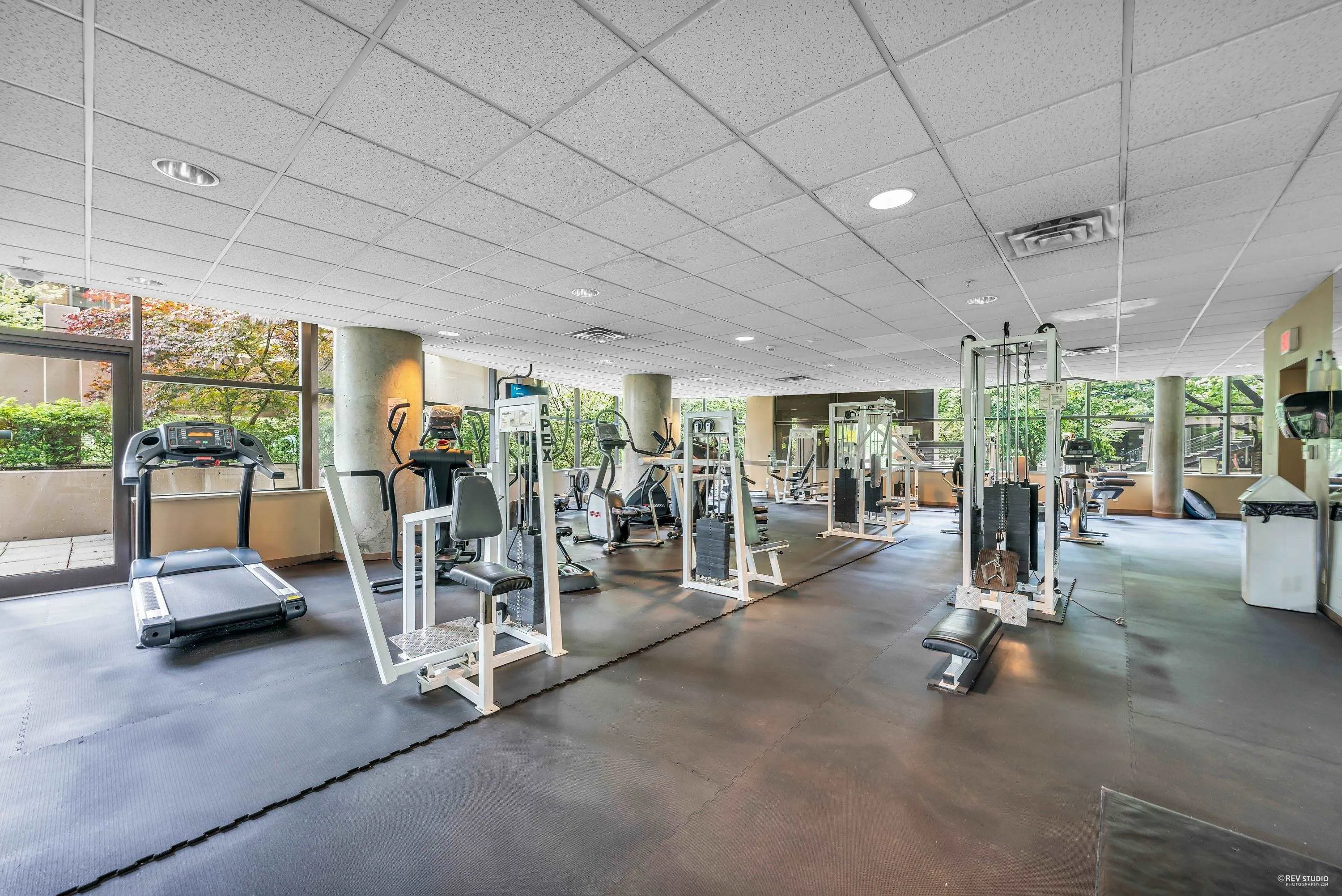 201 1367 Alberni Street