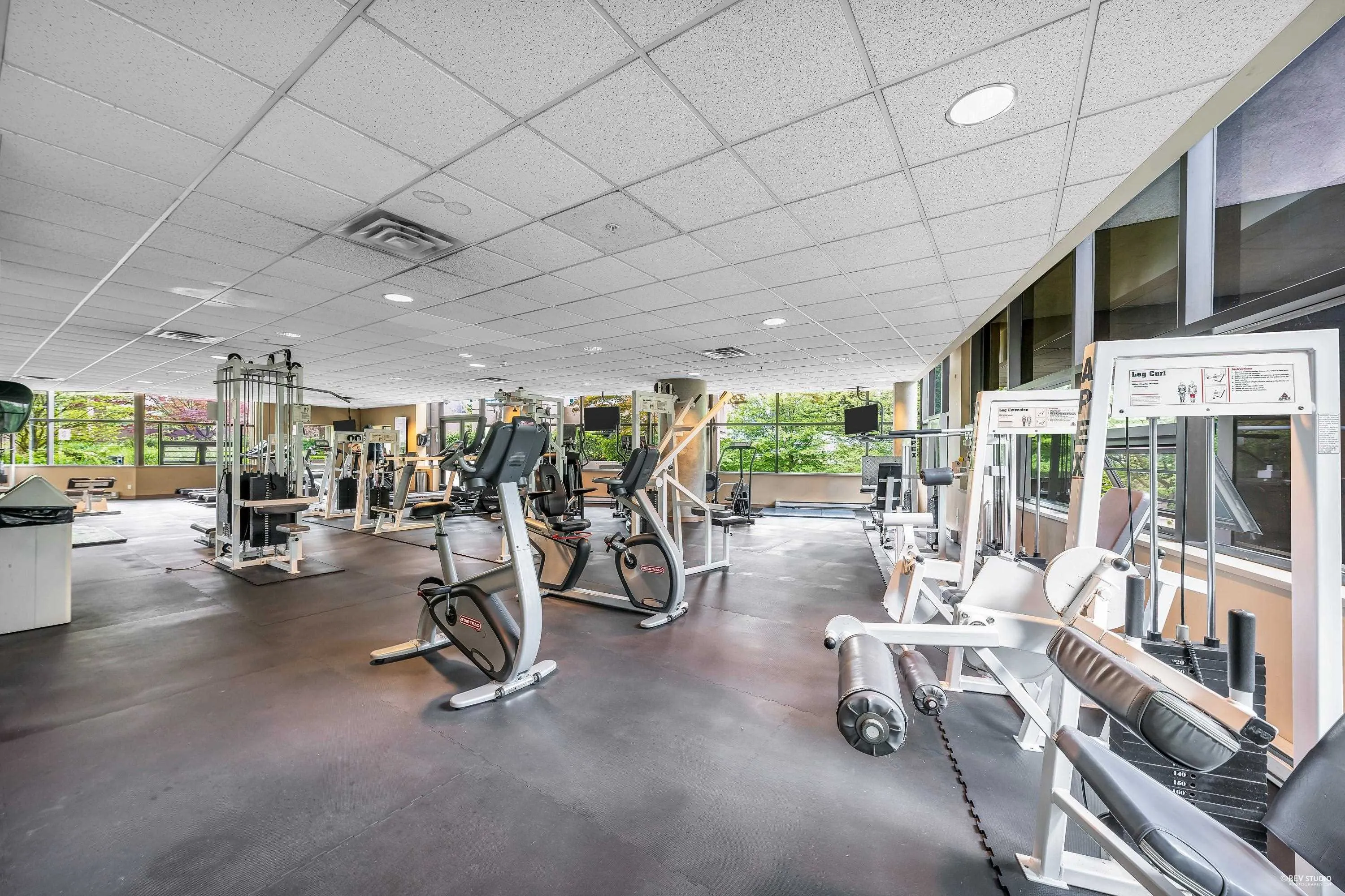 201 1367 Alberni Street