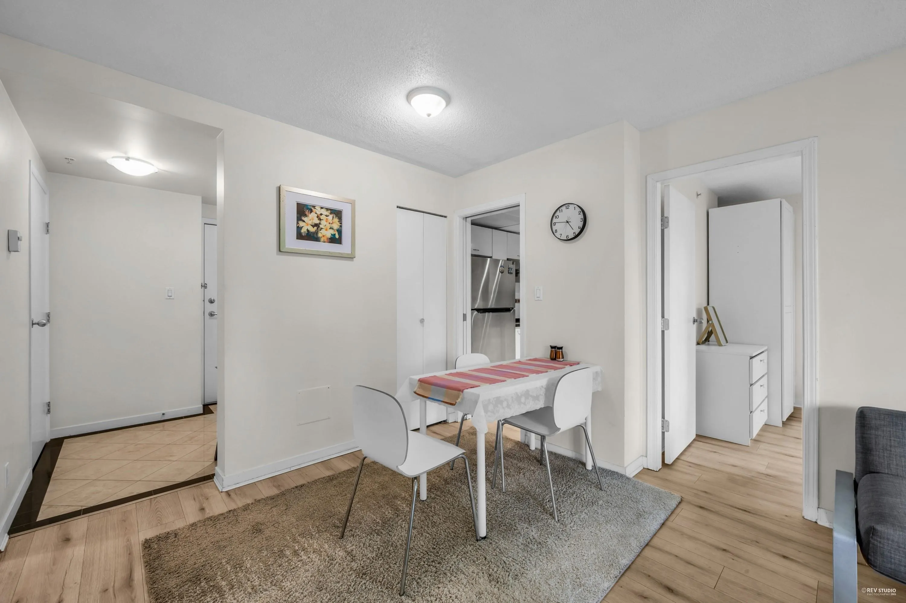 201 1367 Alberni Street