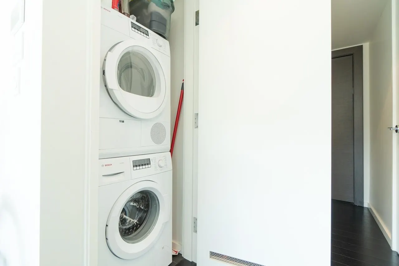 3502 1151 W Georgia Street