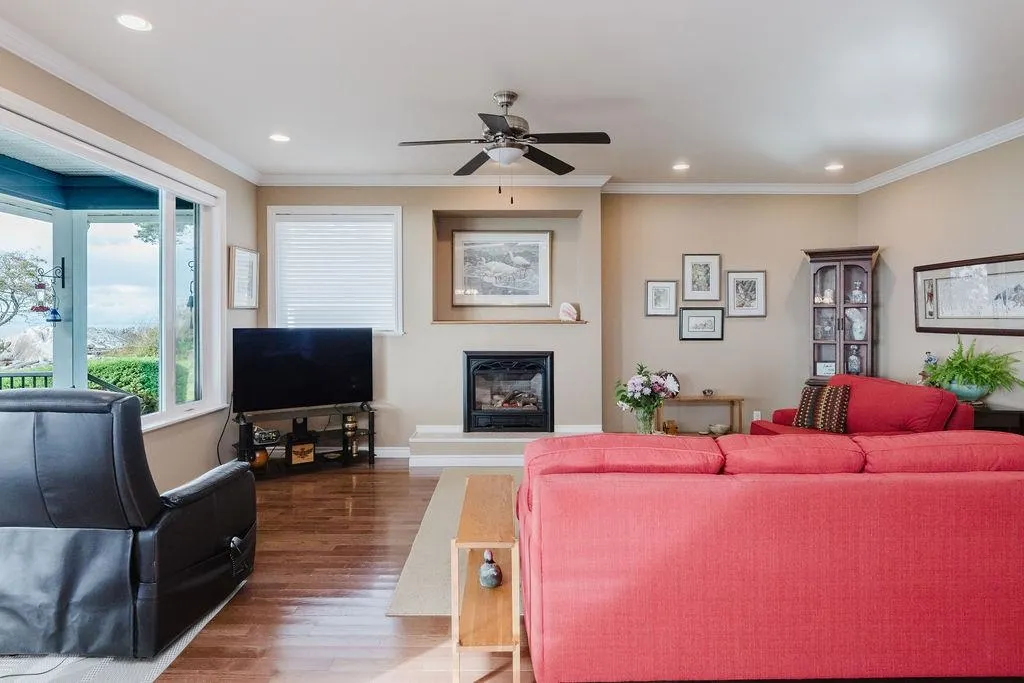 1537 Mccullough Road