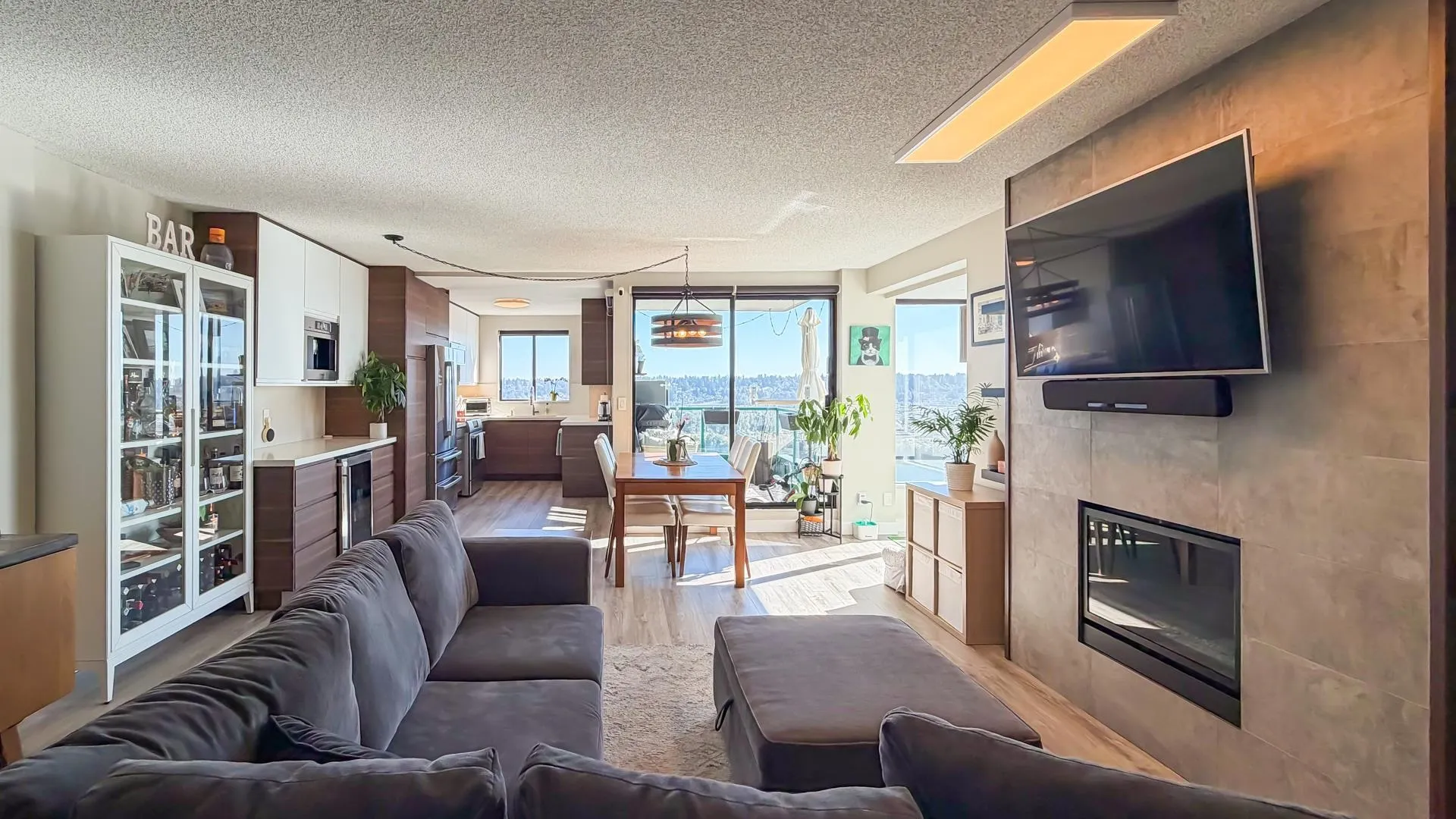 1502 420 Carnarvon Street