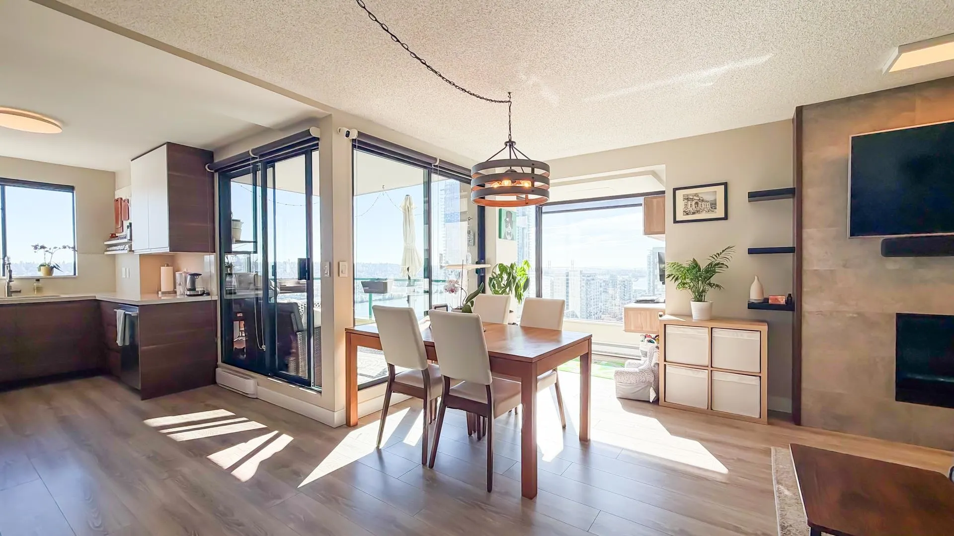 1502 420 Carnarvon Street