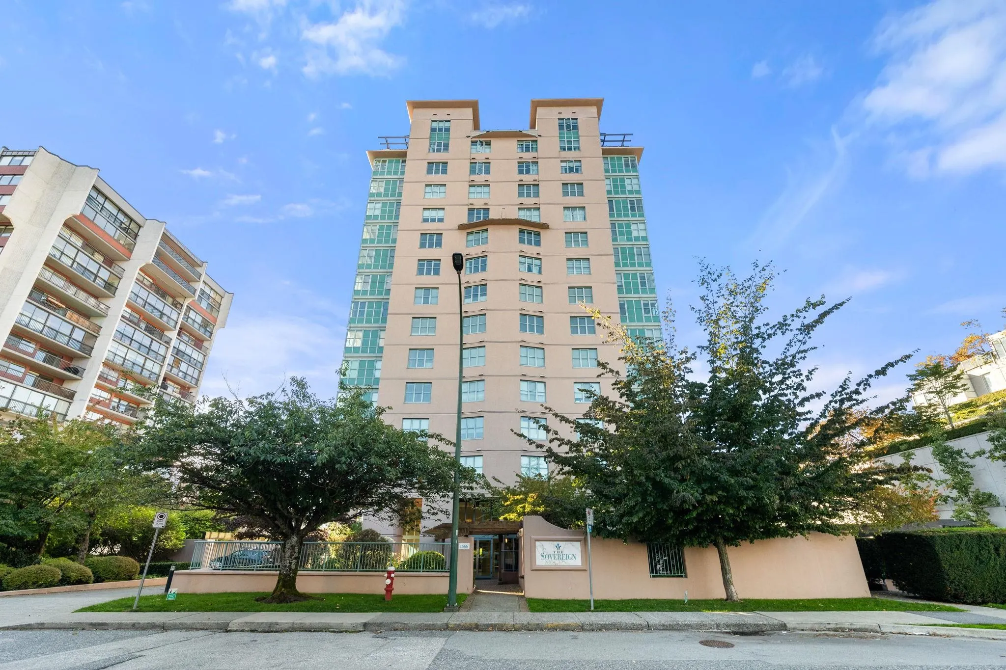 804 1555 Eastern Avenue