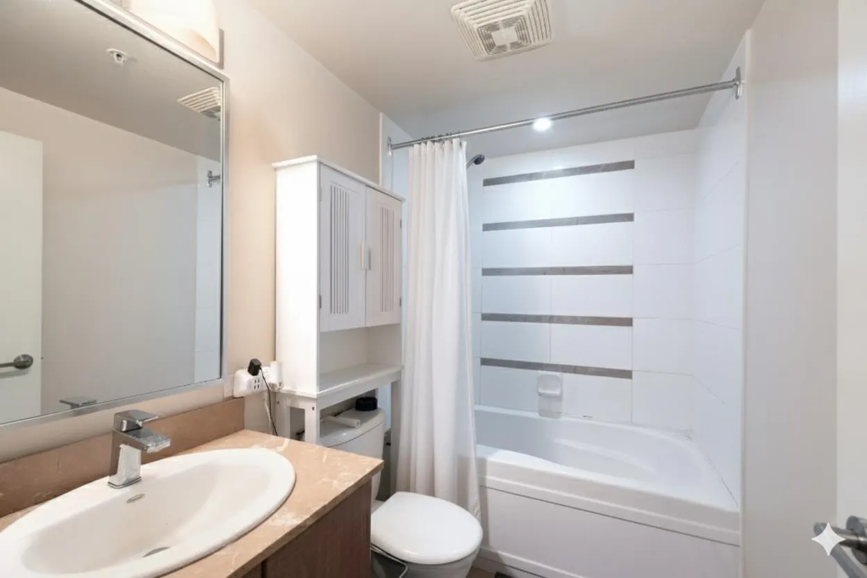 2201 977 Mainland Street