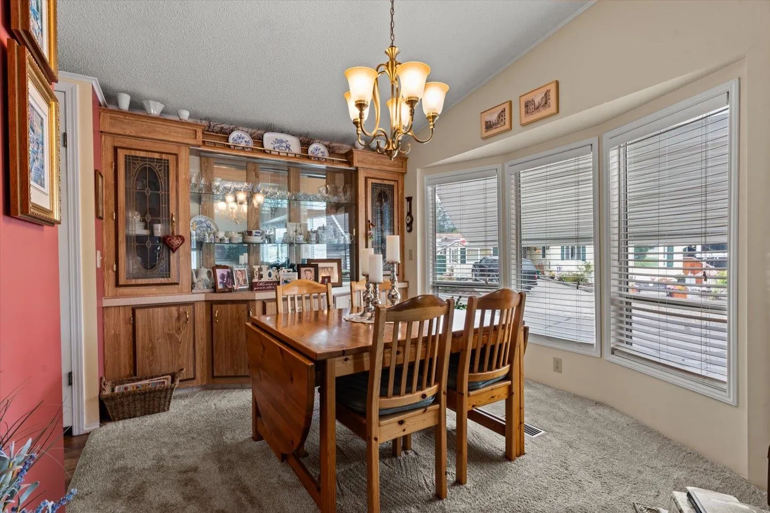 98 9055 Ashwell Road