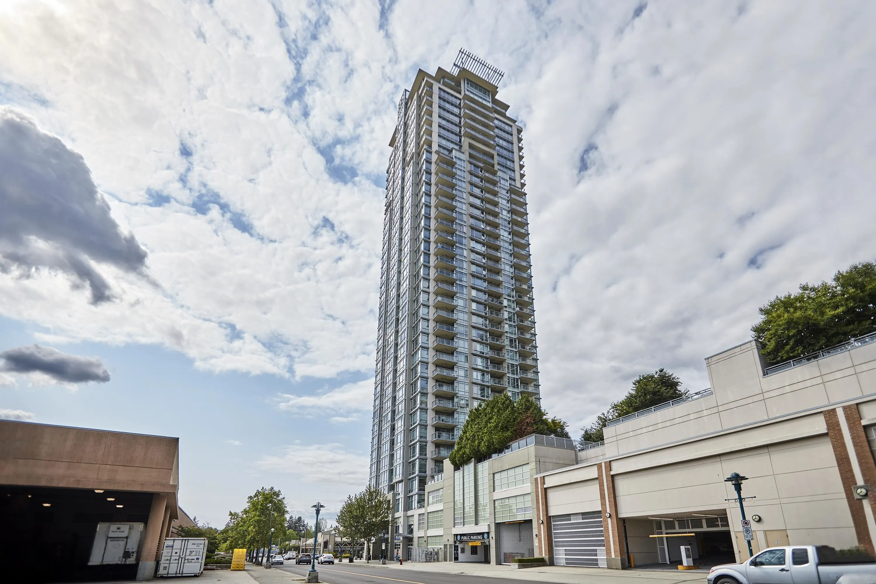 3705 2955 Atlantic Avenue