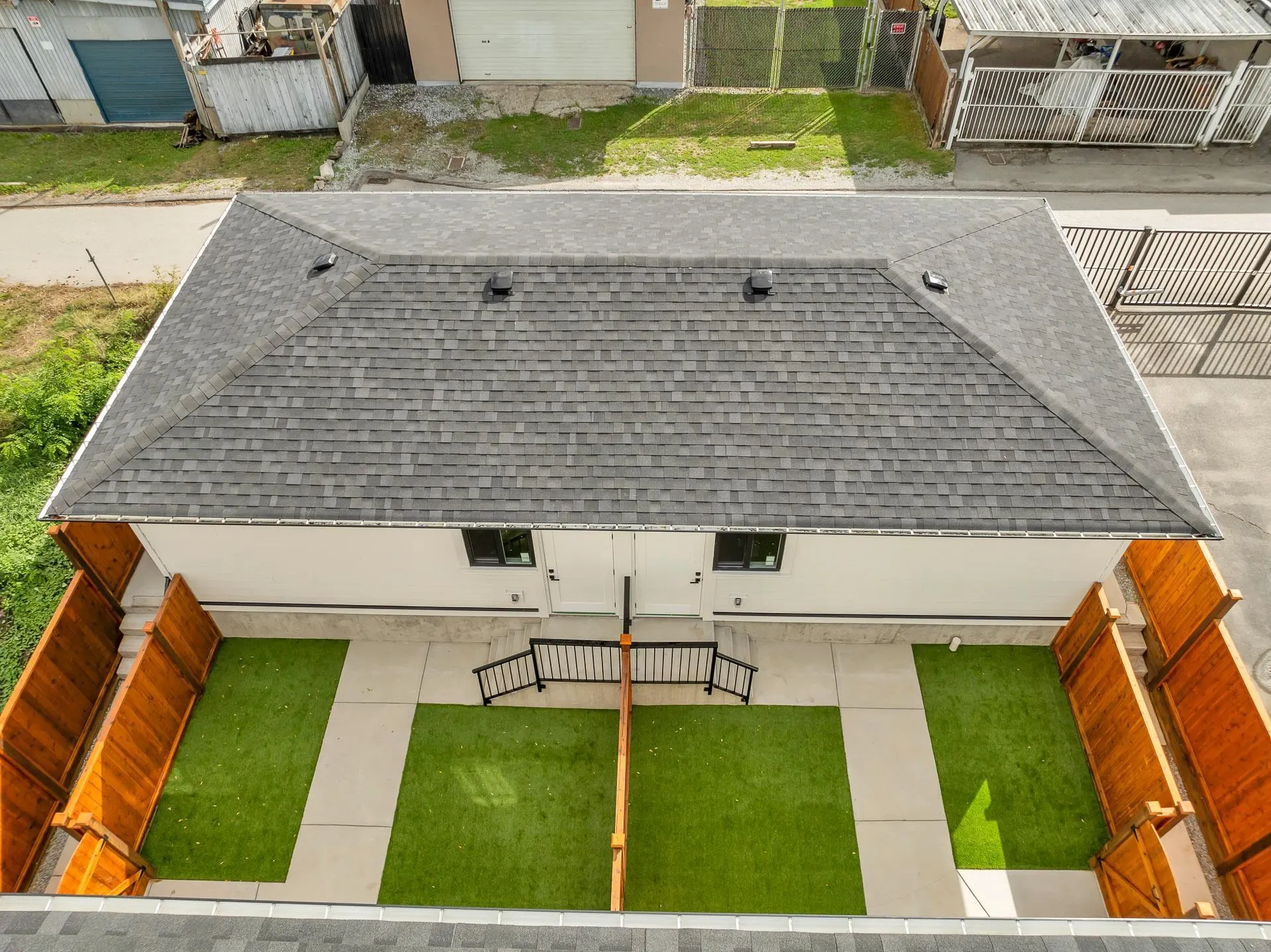 4 7750 Mayfield Street