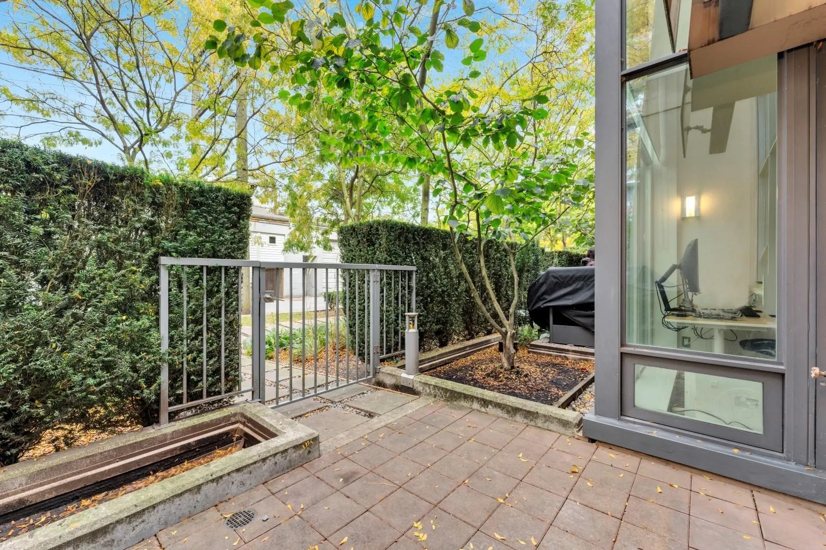 268 W 1st Avenue