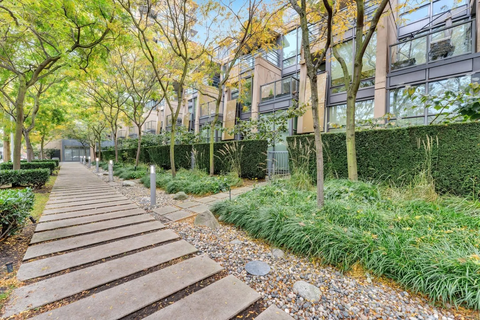 268 W 1st Avenue