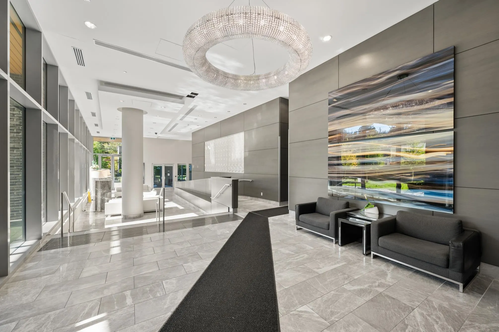 3707 5883 Barker Avenue