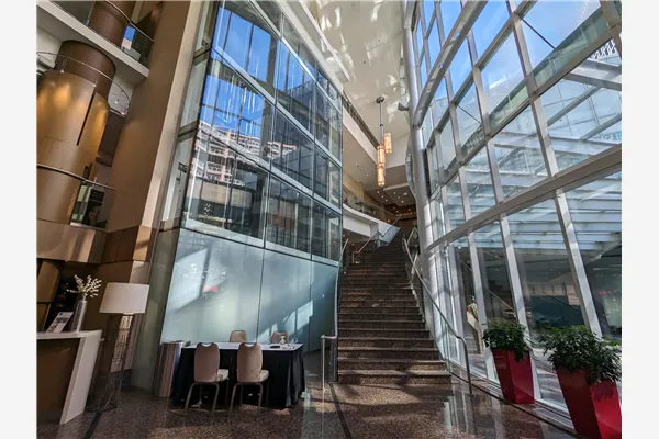 2203 1128 W Hastings Street