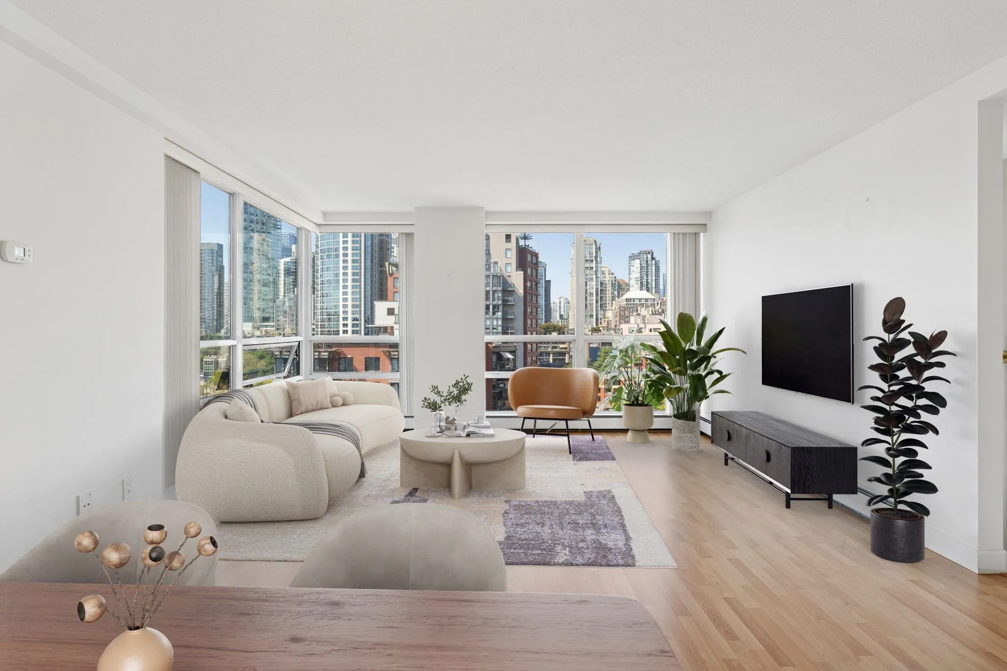 15D 139 Drake Street