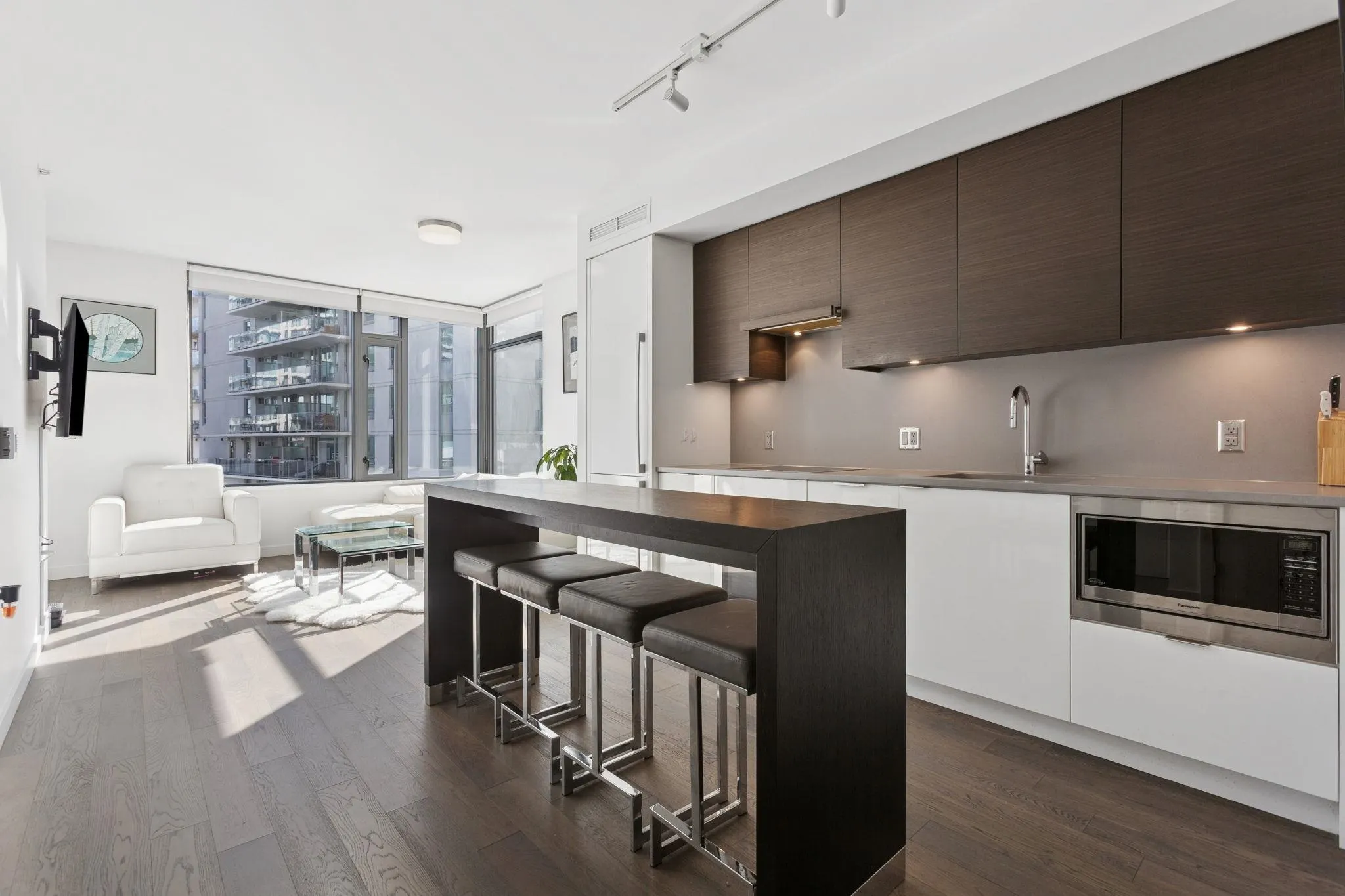 609 1688 Pullman Porter Street