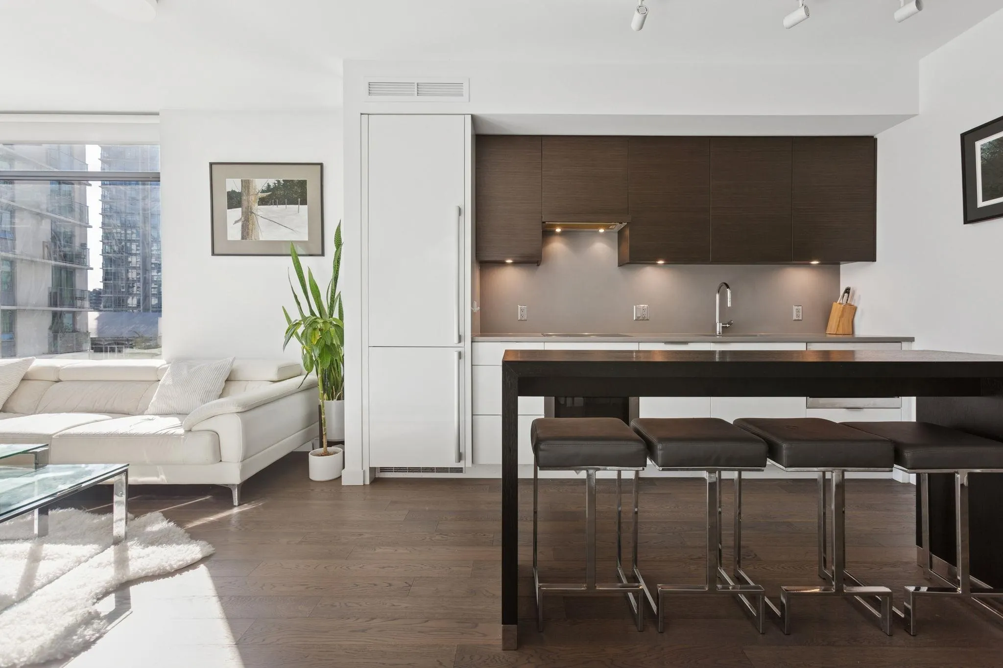 609 1688 Pullman Porter Street