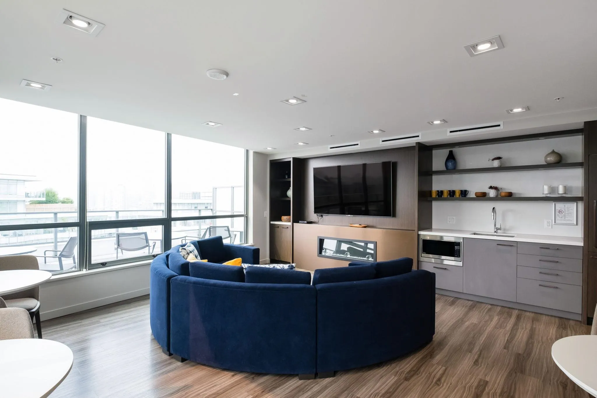 609 1688 Pullman Porter Street